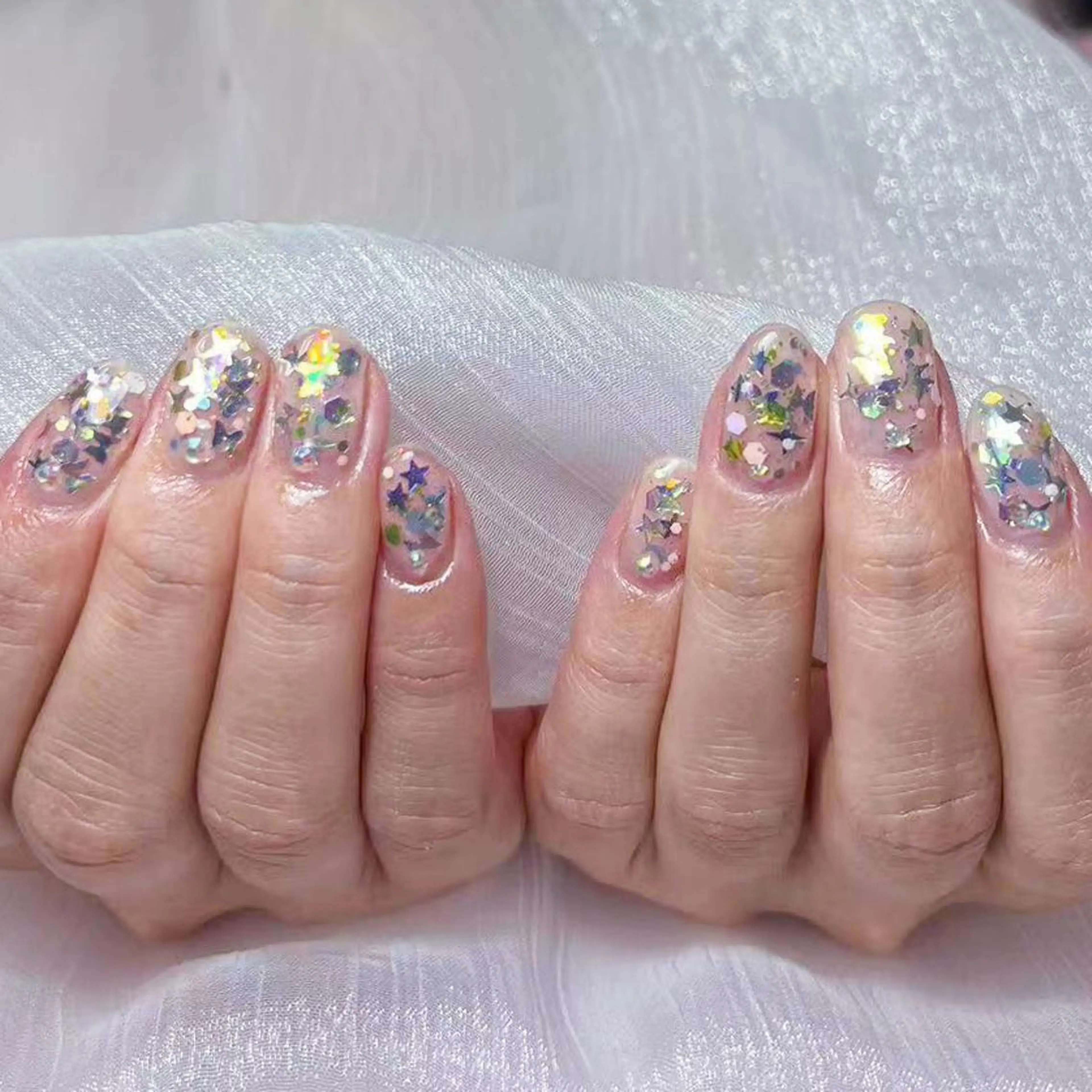 ネイル アートネイル オーロラネイル ガーリー キラキラネイル 韓国ネイル ハンドネイル DIAMOND 💅のネイルデザイン