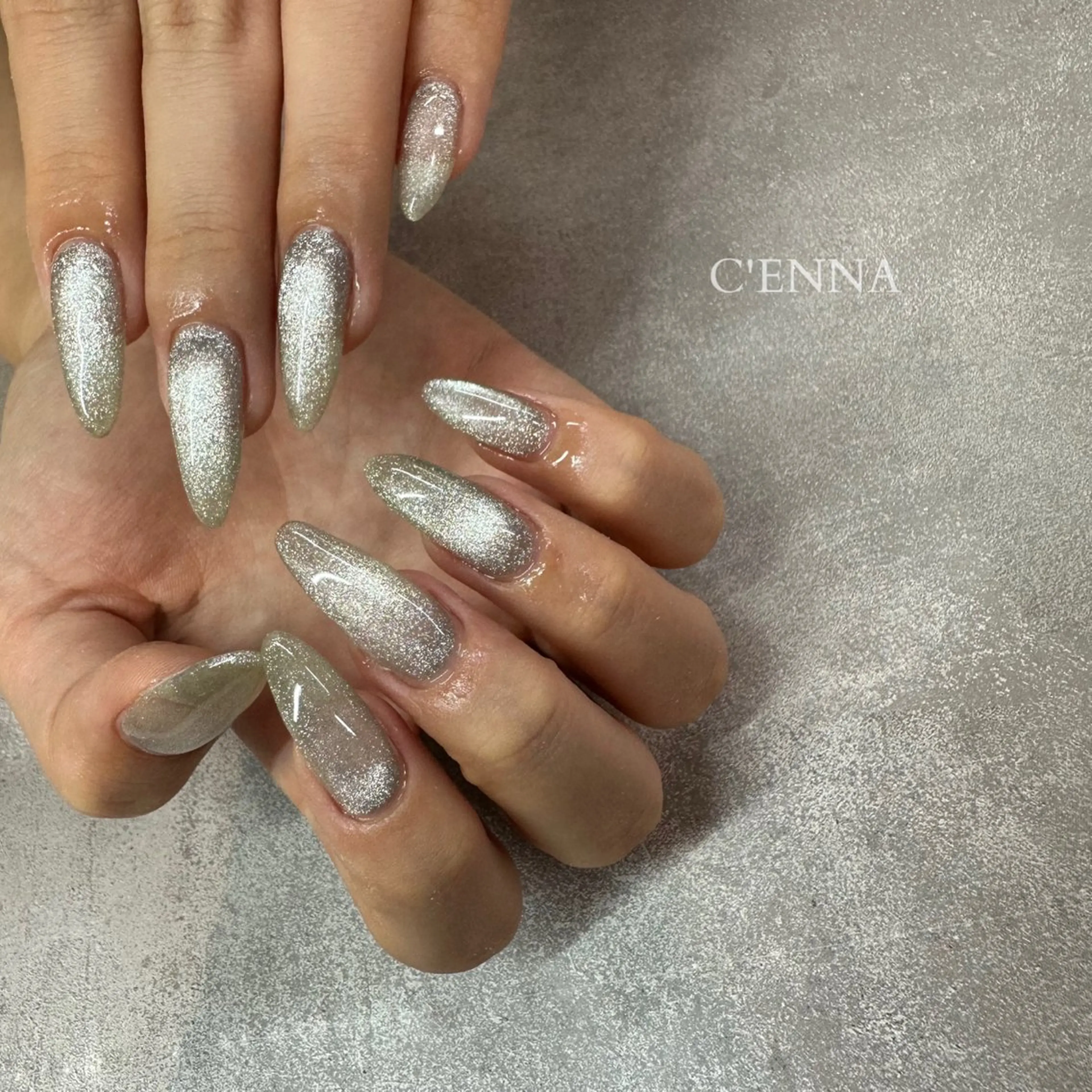パーマ ハンドネイル CENNA RIRIKAのネイルデザイン