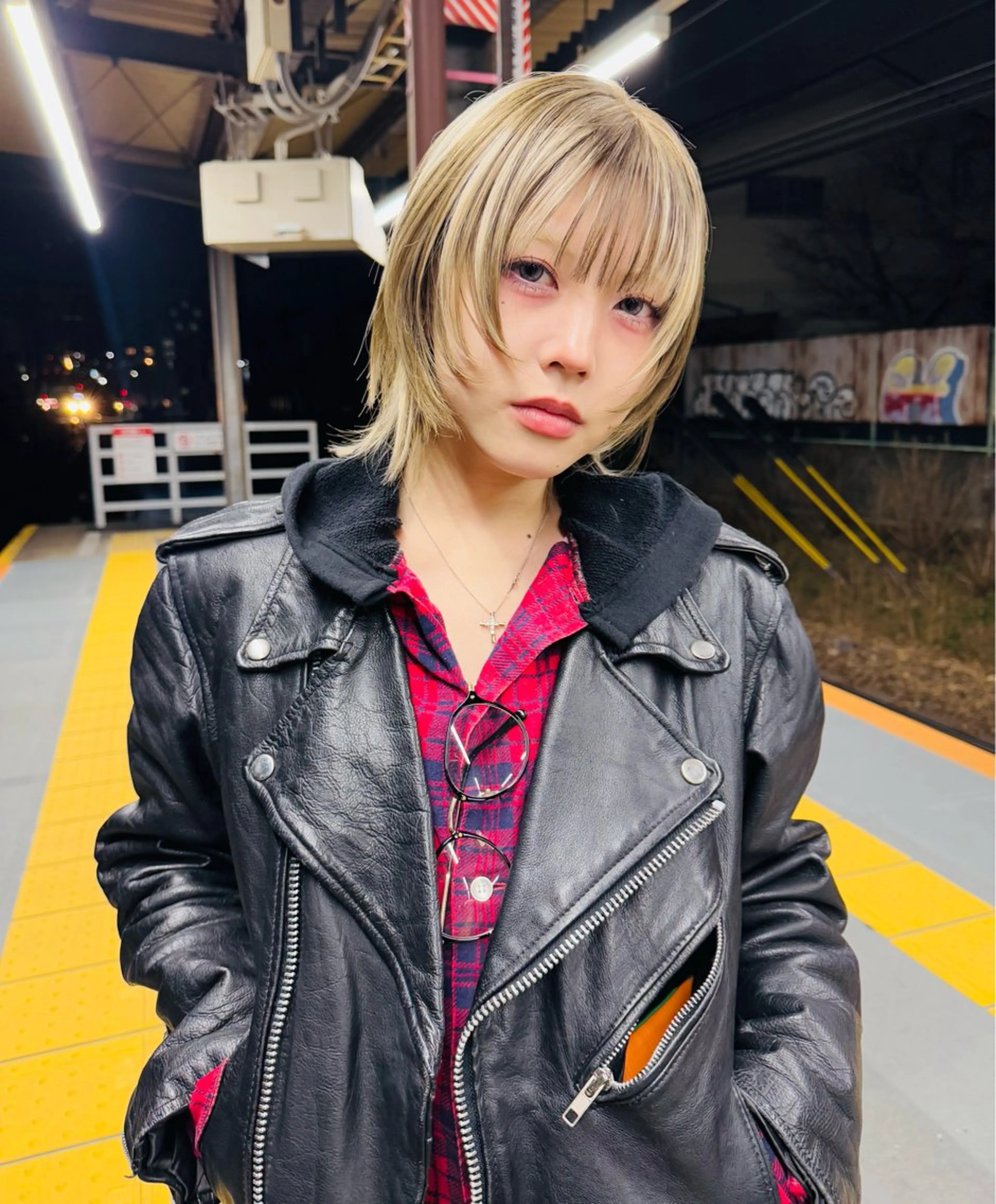 ミディアム カラー 韓国ヘア/ハイトーン RYUSEIのヘアスタイル