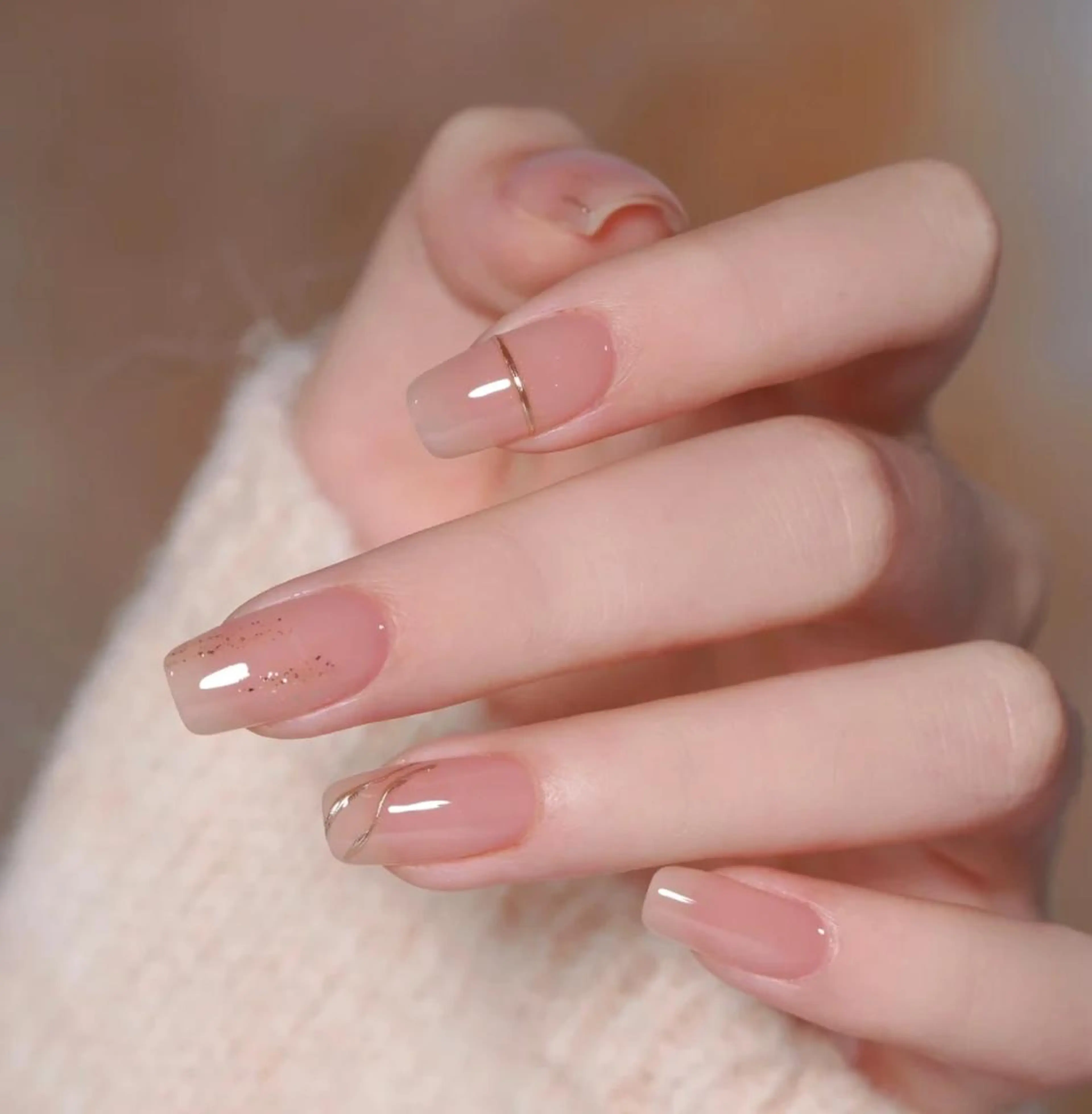 ネイル Queens テイのネイルデザイン