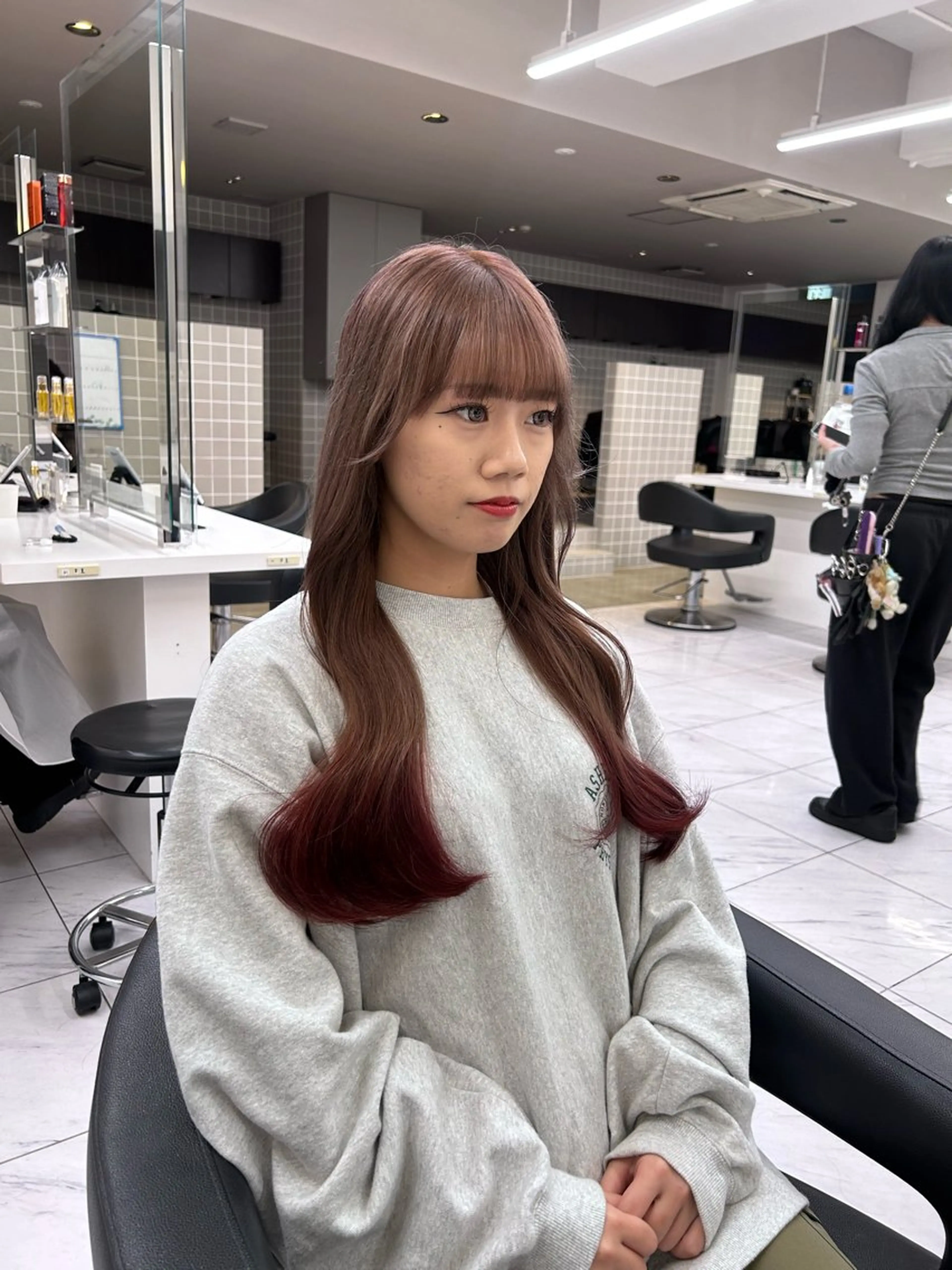カラー ヘアカラー トリートメント beige🤎ダブル カラー/レイヤー🧸のヘアスタイル