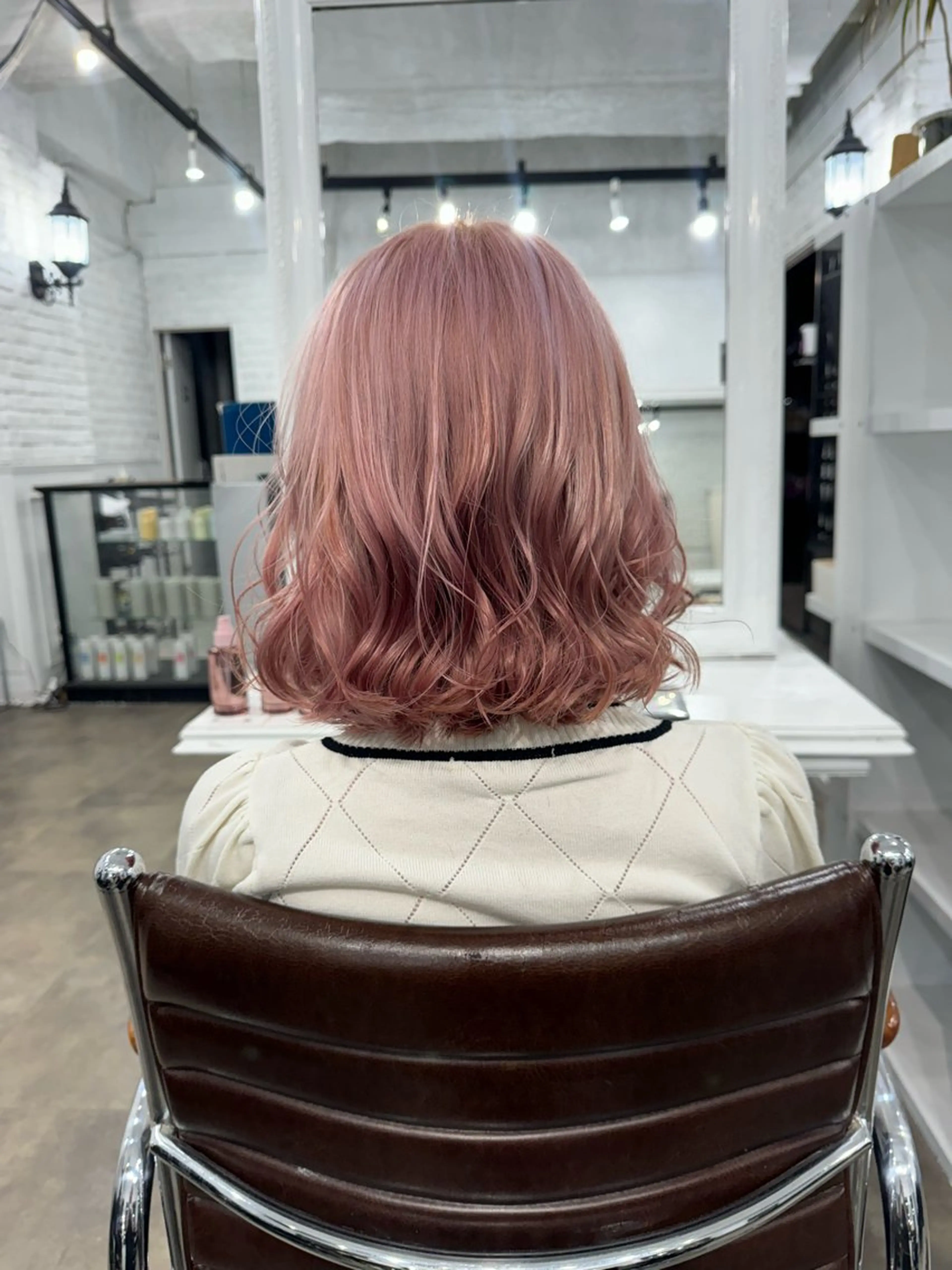ミディアム カット ヘアカラー トリートメント SALOWIN札幌大通り所属・札幌ハイトーン/ ブリーチカラー/ドイのヘアスタイル