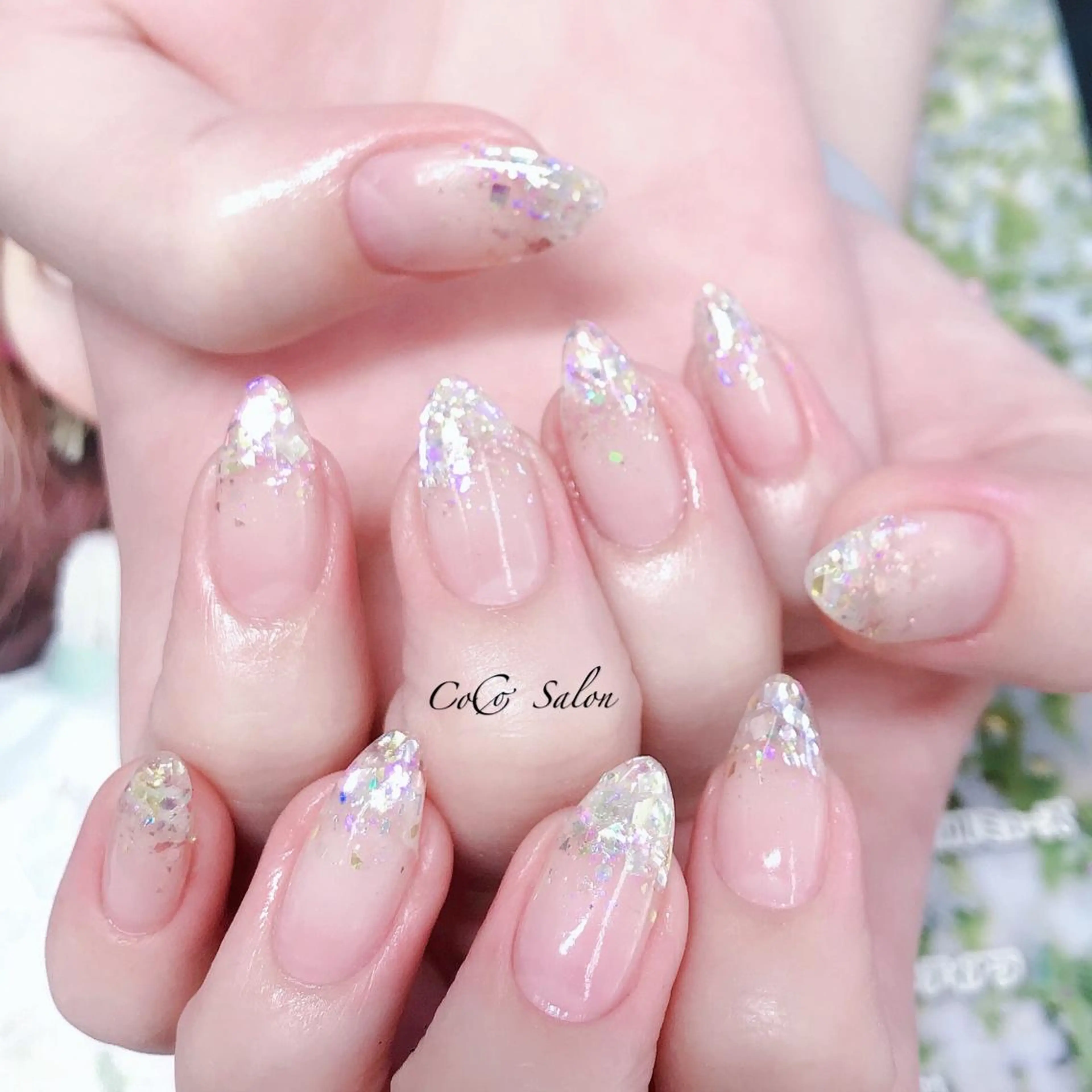 ネイル グラデーション キラキラネイル ピンク 春ネイル ハンドネイル CoCoSalon ネイル/まつ毛予約のネイルデザイン