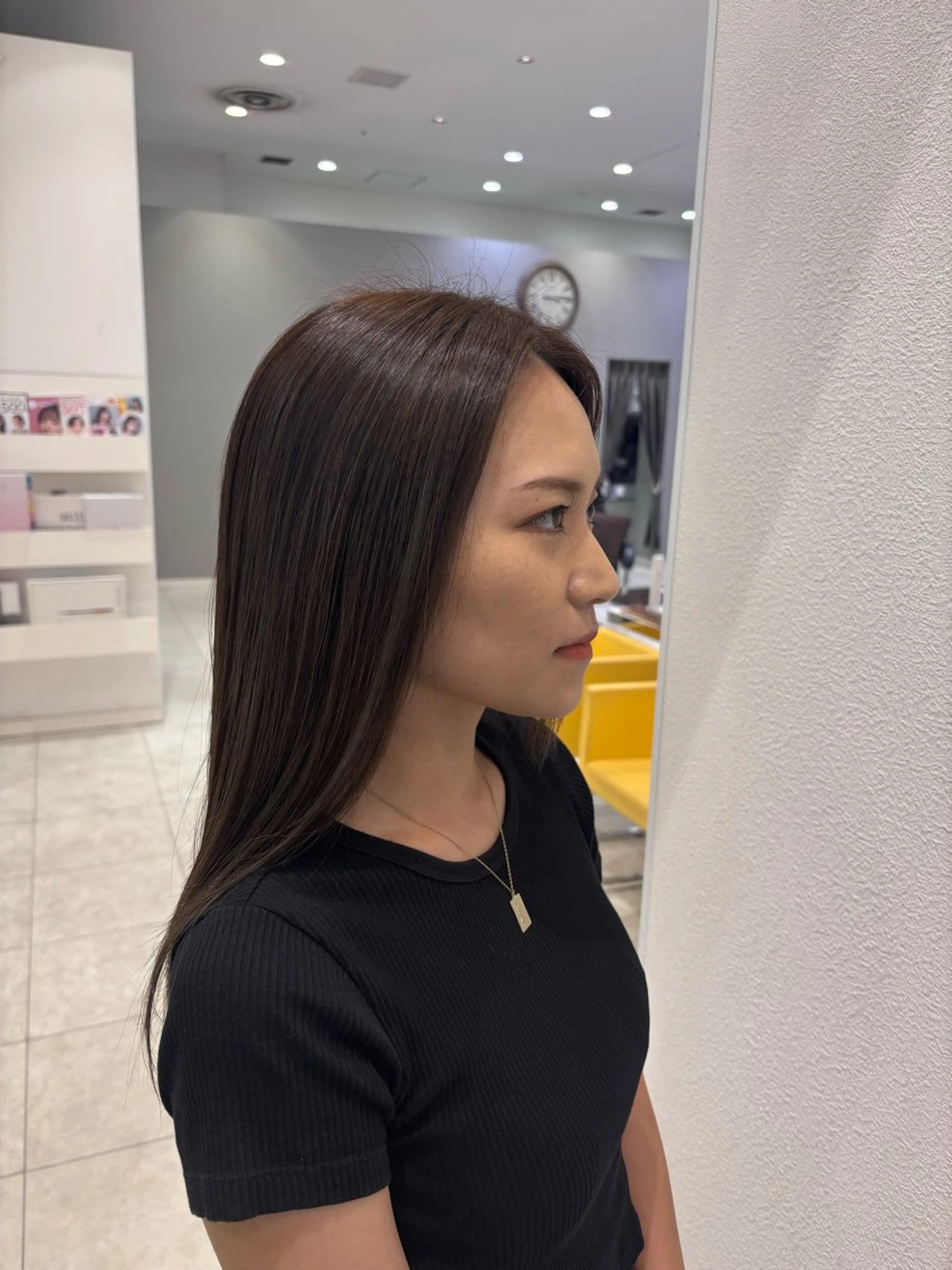 ロング ハイライト ヘアカラー 🩶米澤 美月🩶のヘアスタイル