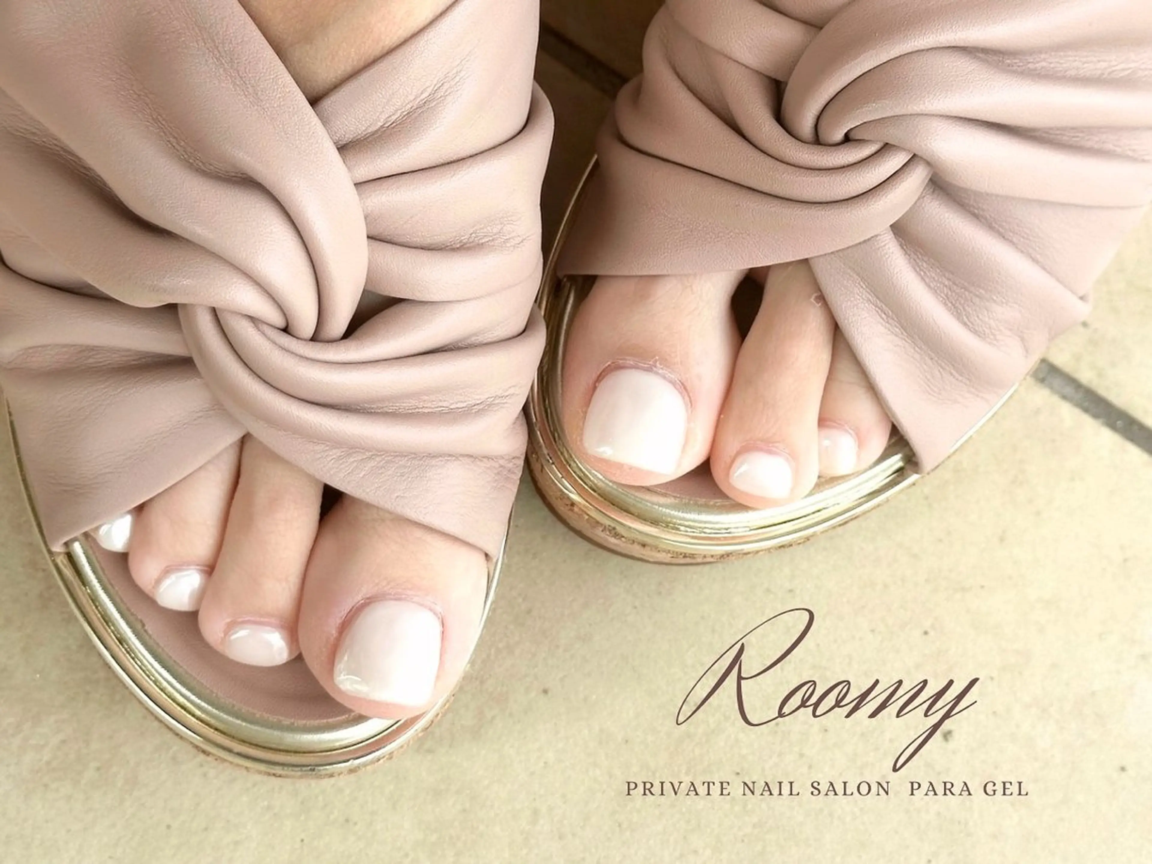 ネイル フットネイル nail salon Roomy 竹ノ塚所属・nail salon Roomy 竹ノ塚のネイルデザイン
