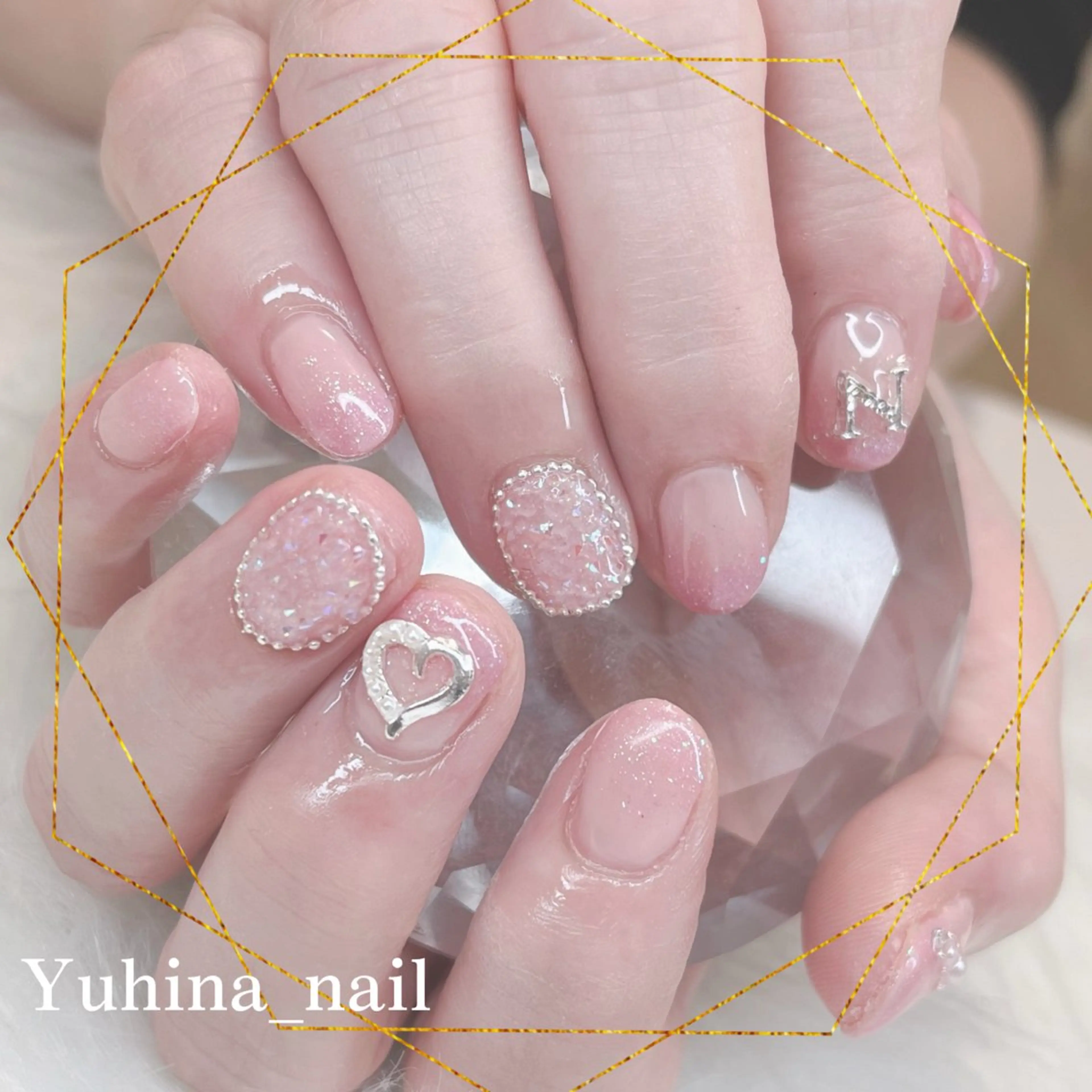 ネイル グラデーション キラキラネイル ピンク ハンドネイル Yuhina _nail‪ෆ‪.*のネイルデザイン