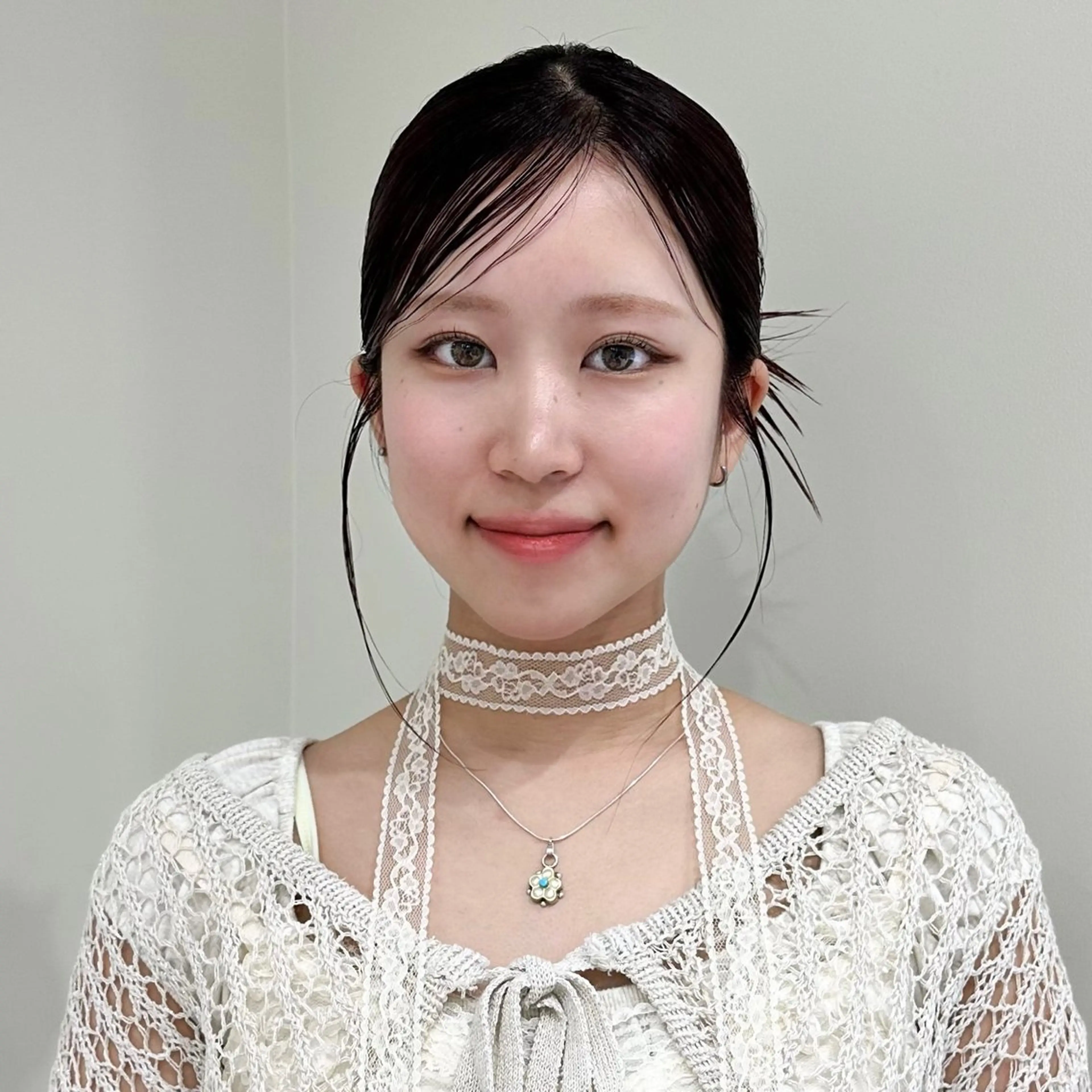 ミディアム ヘアアレンジ 🎗️似合わせ/小顔 顔周りカット/透明感のヘアスタイル