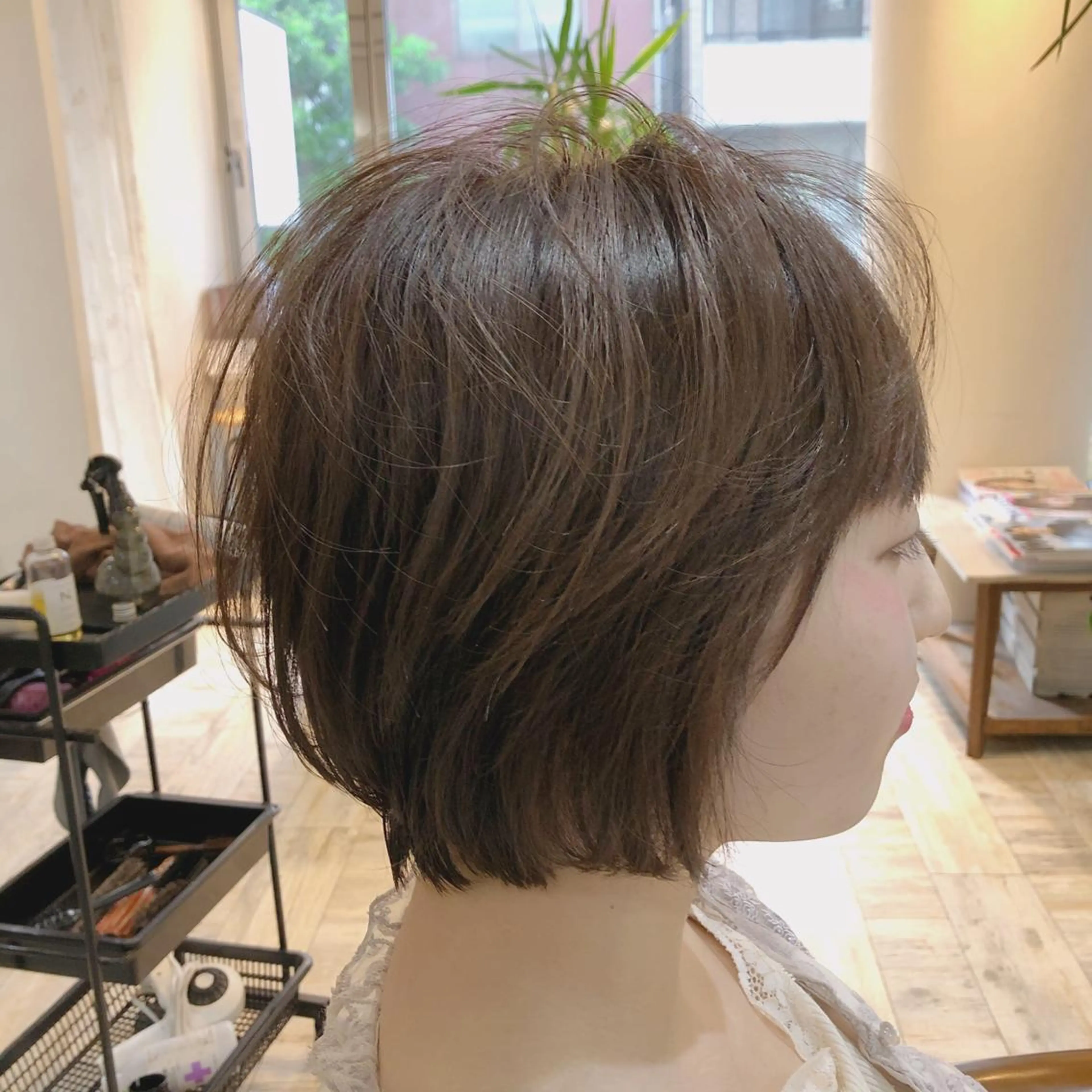 ショート カラー カット ヘアカラー トリートメント 【垢抜け大人髪】 TIARA西山のヘアスタイル