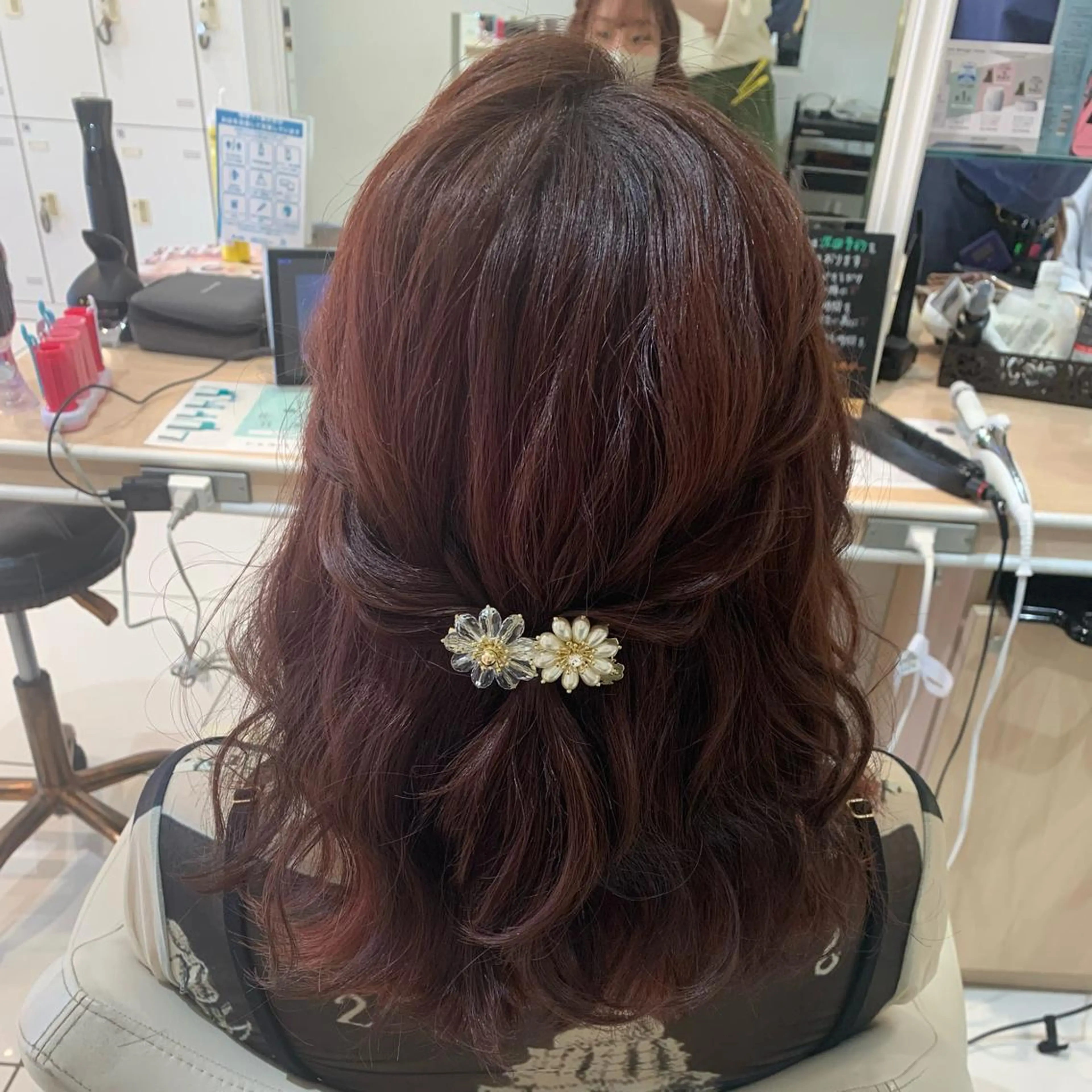 セミロング ヘアアレンジ ハーフアップ 結婚式・ブライダル ヘアセット 宮永 璃沙のヘアスタイル