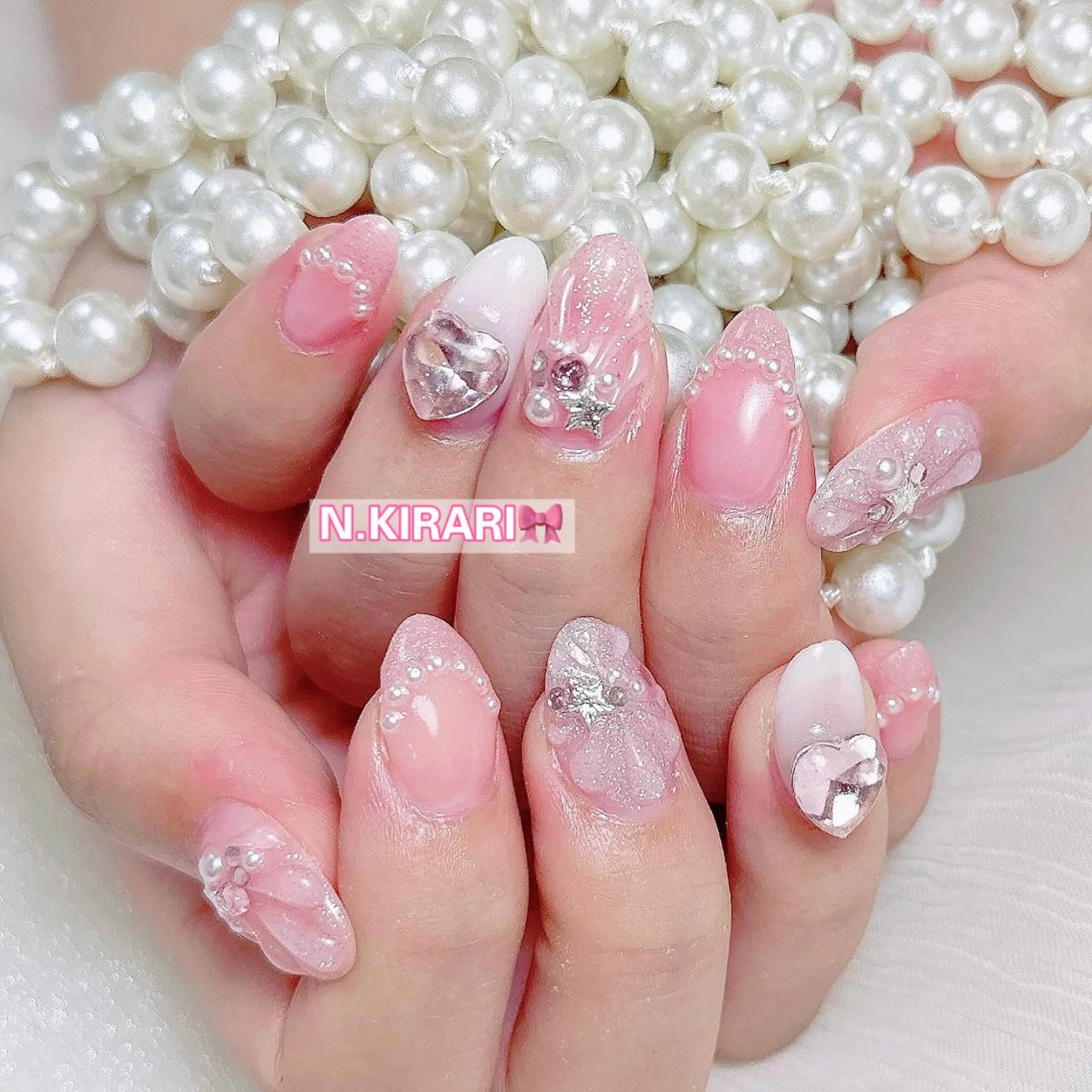 ネイル 🩷 Mio 🩷のネイルデザイン