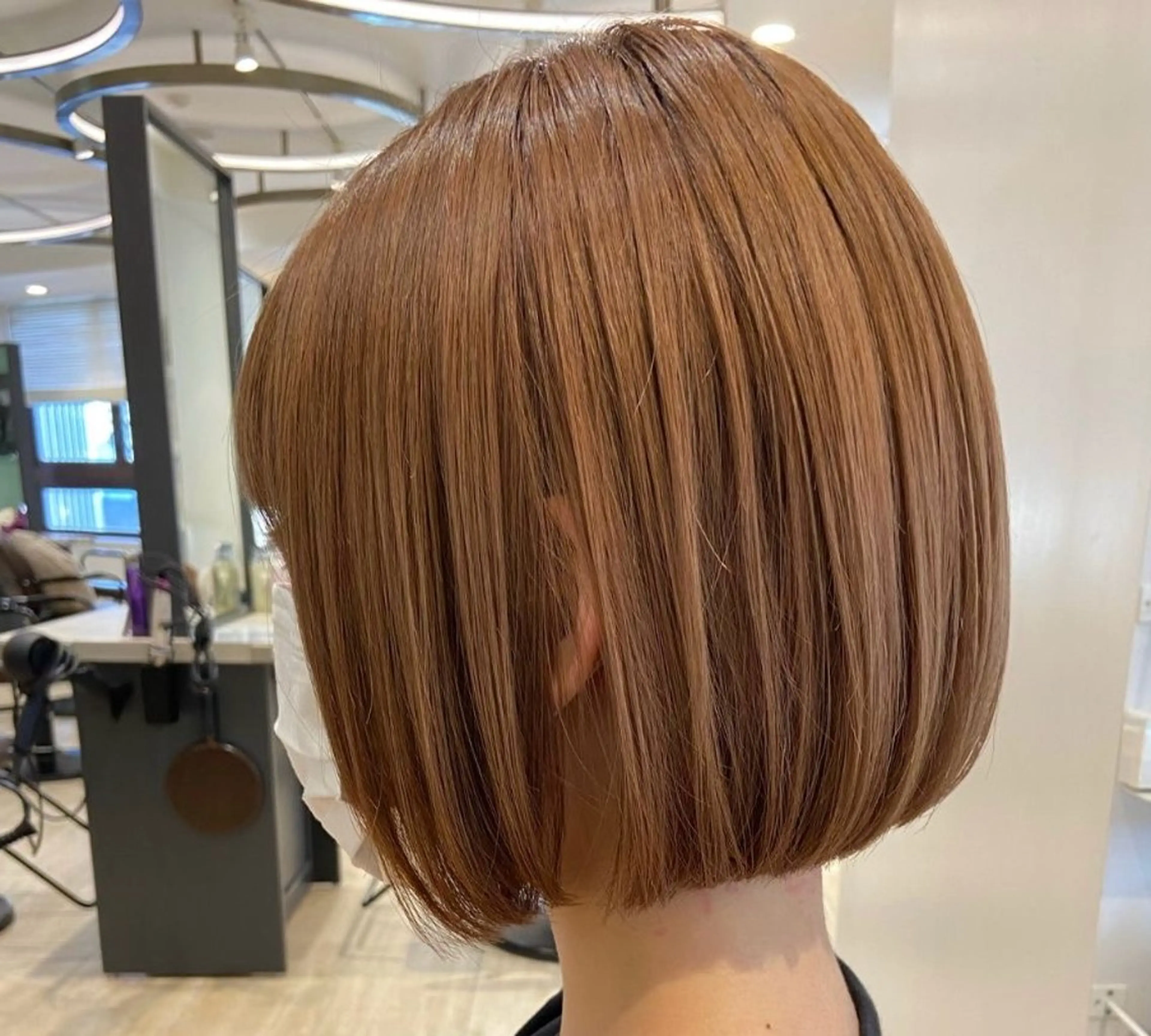 ショート カラー パーマ ブラウンカラー ボブ 森山 陽菜のヘアスタイル