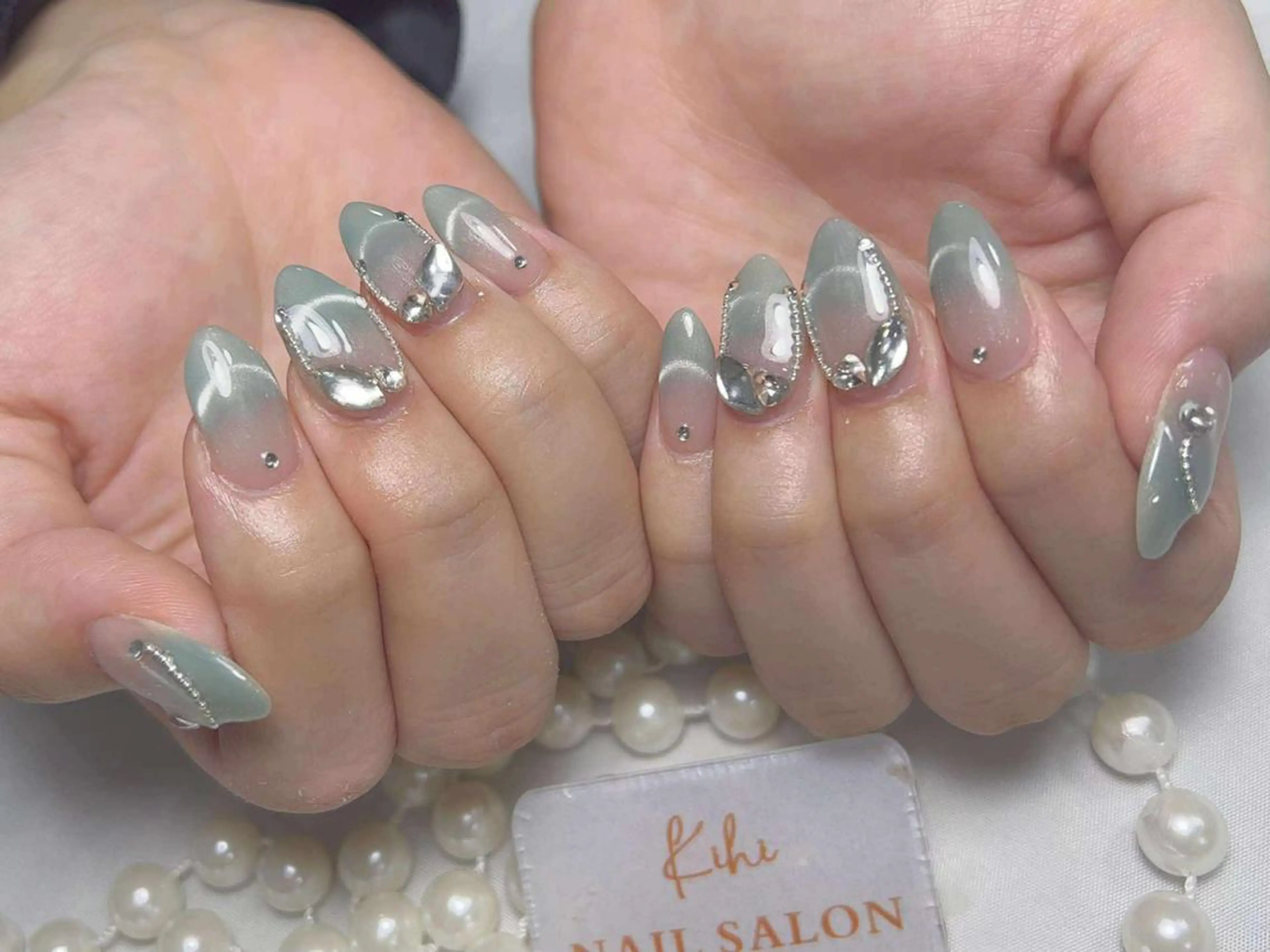 ネイル ハンドネイル ユリ🎀長さだし/ パラジェル/持ち込みのネイルデザイン