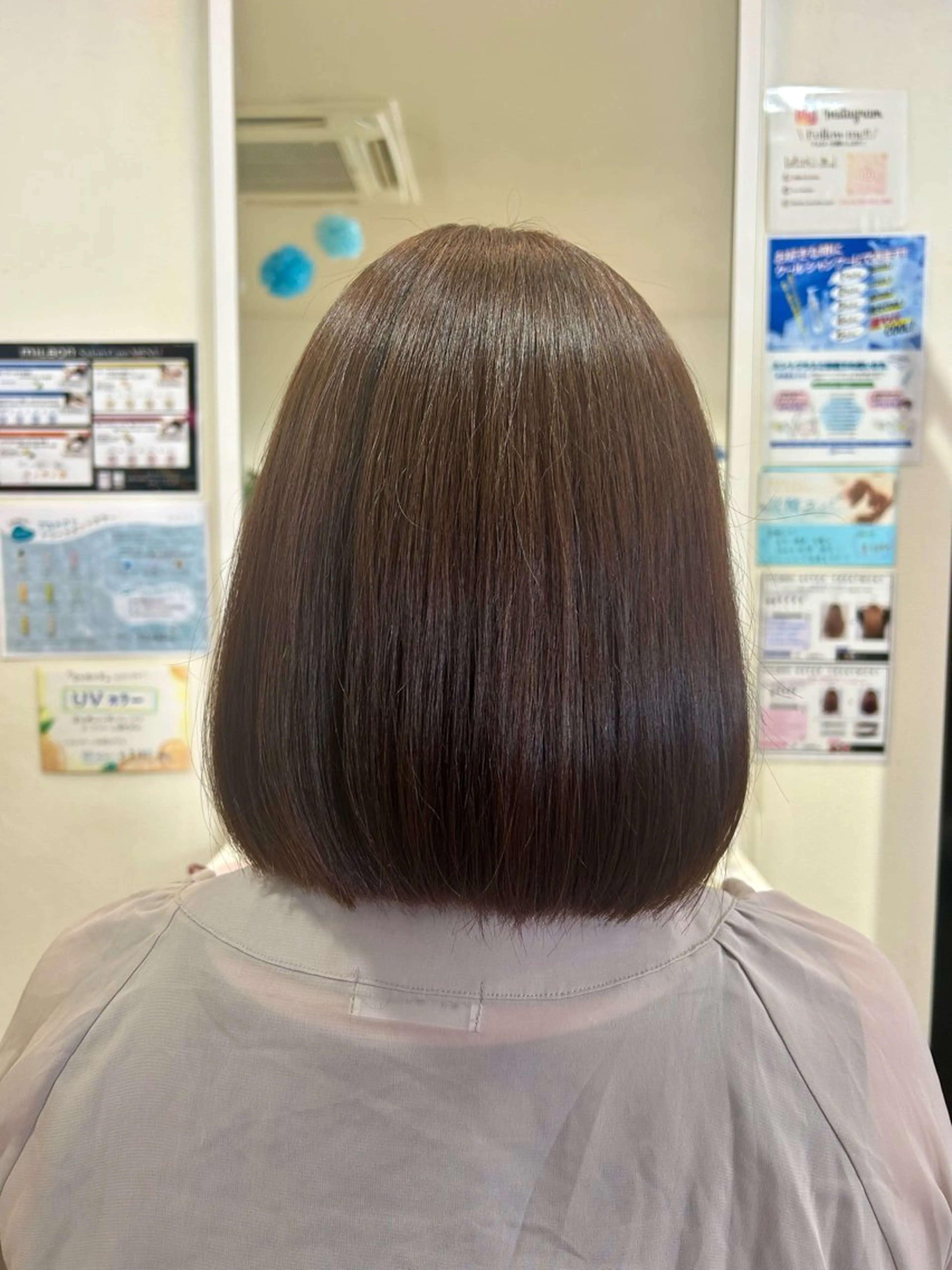 ミディアム カット ヘアカラー トリートメント 💫ツヤ感カラー💫 吉川清保/白髪ぼかしのヘアスタイル
