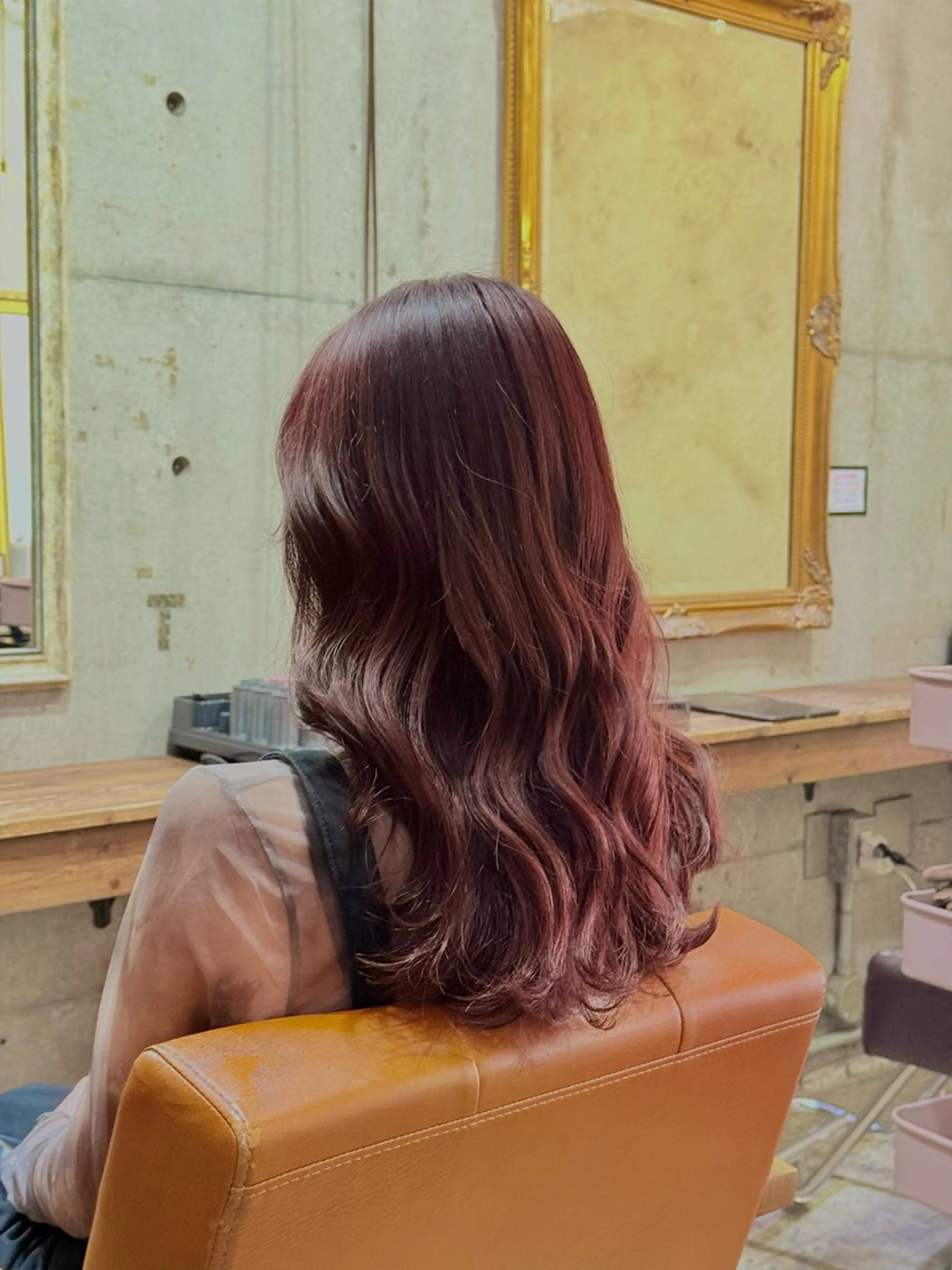 ミディアム カラー カット ヘアカラー トリートメント ✂︎cadre✂︎ 🪶かまだれいし🪶のヘアスタイル