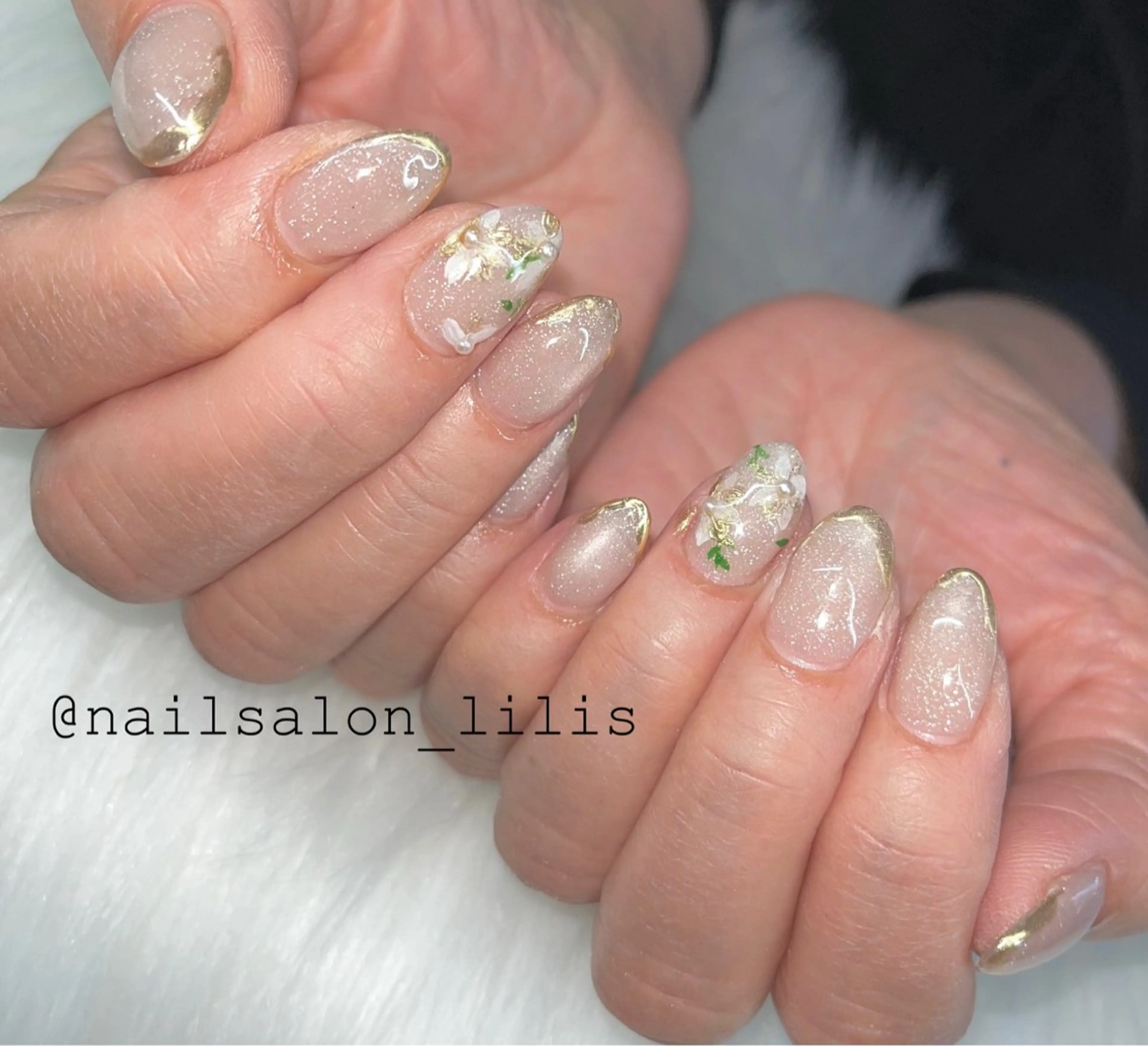 ネイル アートネイル マグネットネイル ハンドネイル nailsalon lilis所属・nailsalon Lilisのネイルデザイン