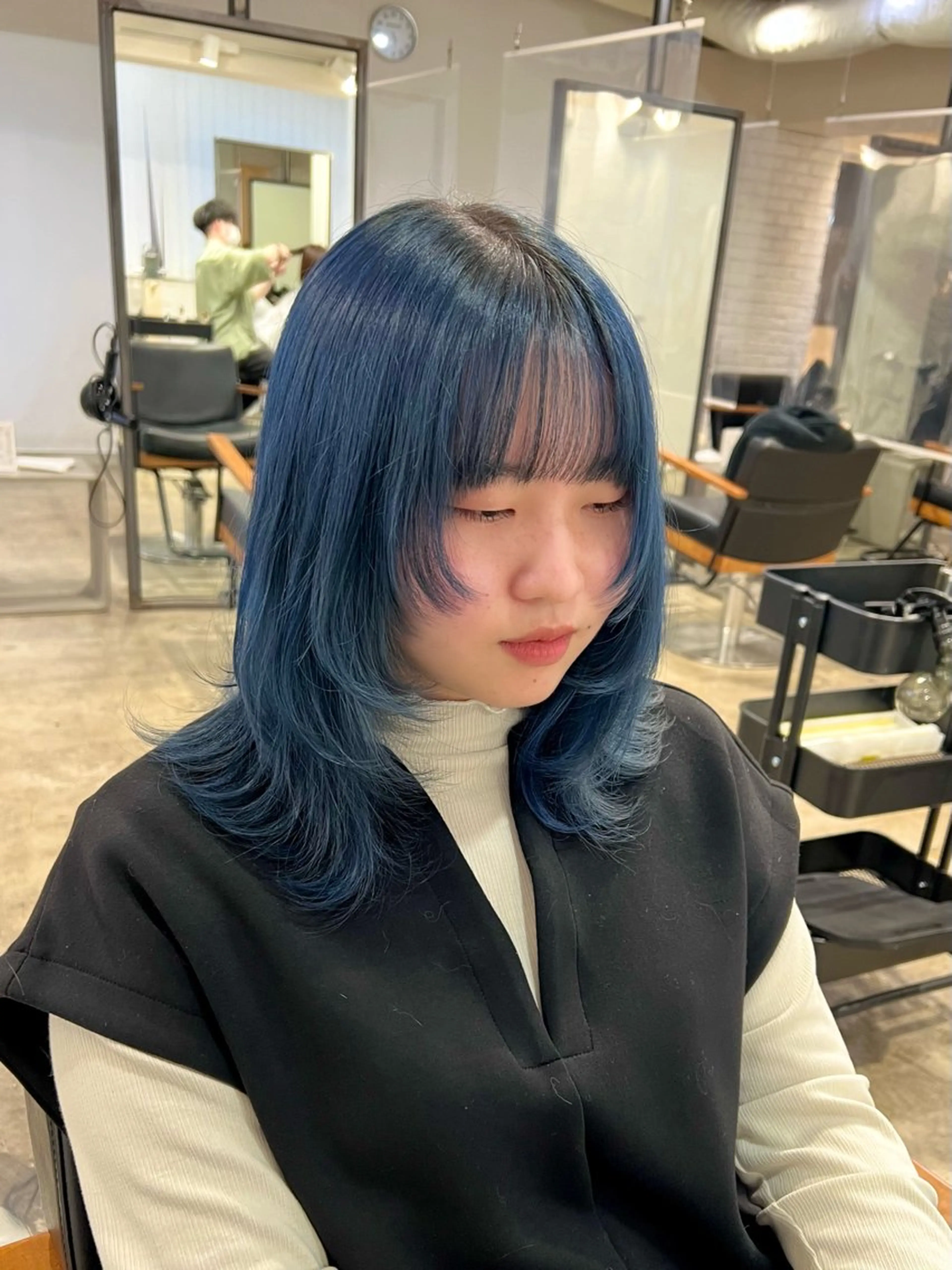 ミディアム カラー レイヤーカット カット ヘアカラー トリートメント 【韓国風くびれヘア】 joule小木曽輝のヘアスタイル