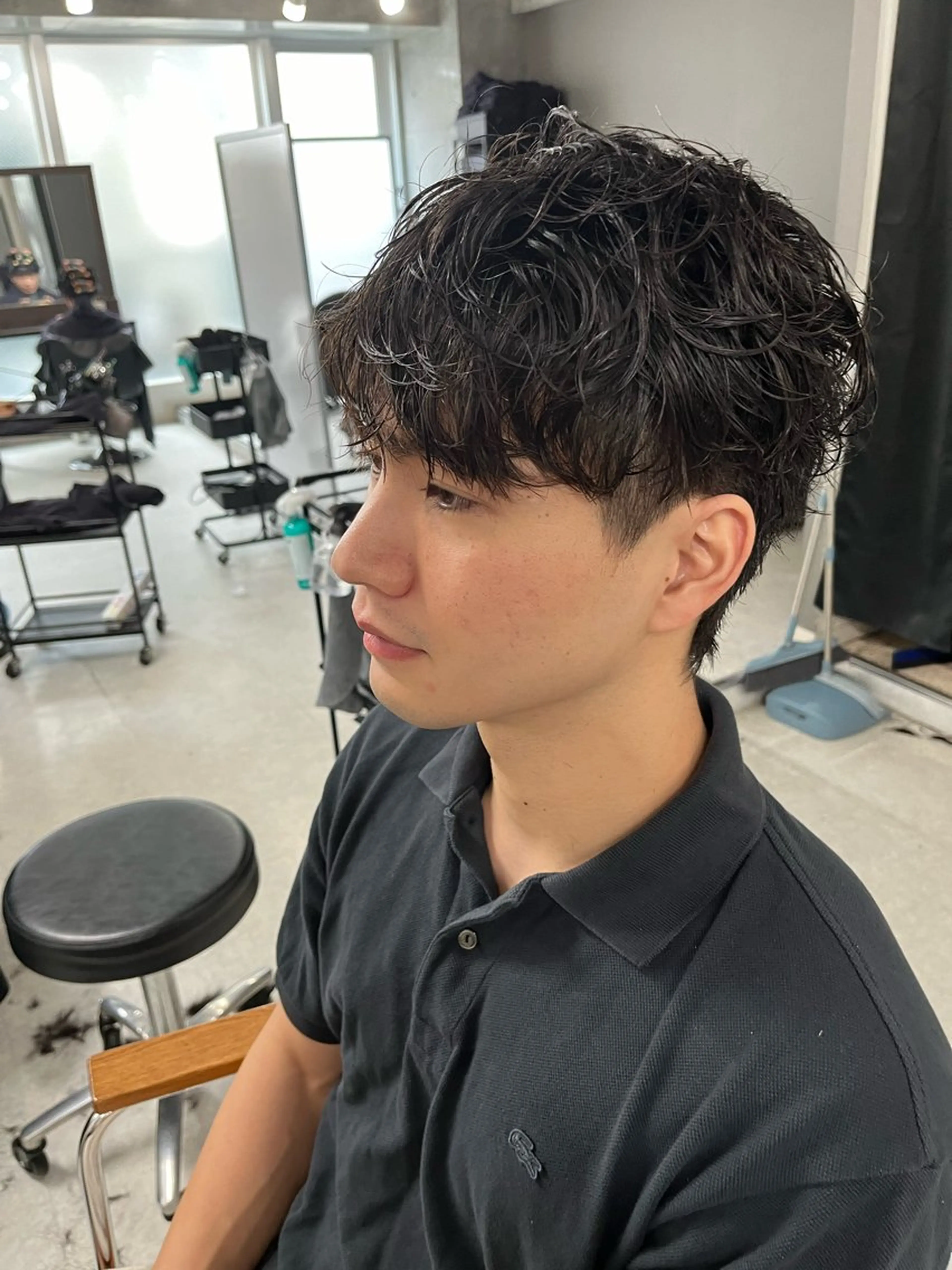ショート パーマ ヘアアレンジ メンズ メンズパーマ スパイラルパーマ カット パーマ トリートメント ヘッドスパ ヘアセット メンズカット メンズパーマヤマザキのヘアスタイル
