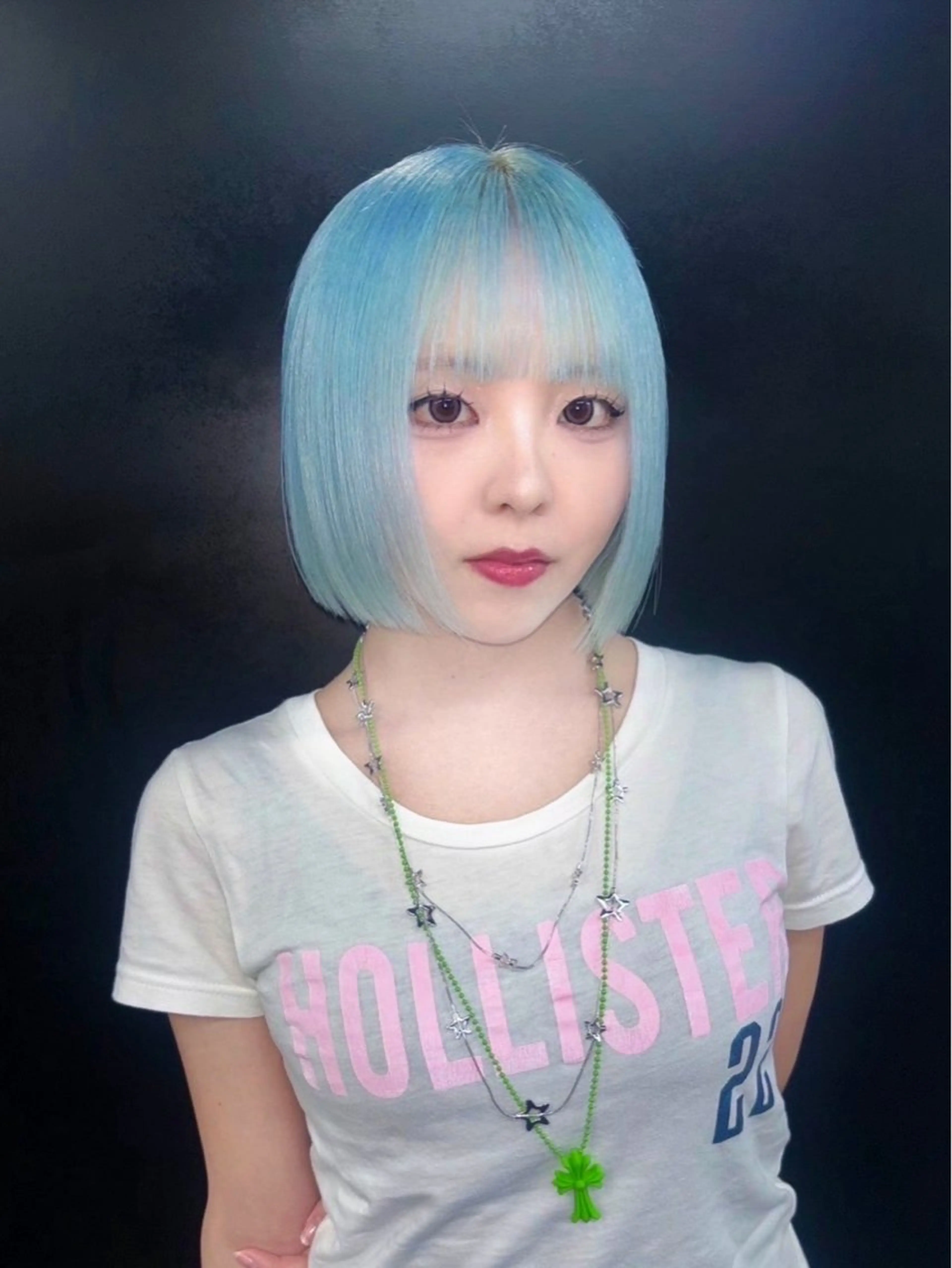 ショート ミリ/原宿/ハイ トーンカラー💫のヘアスタイル