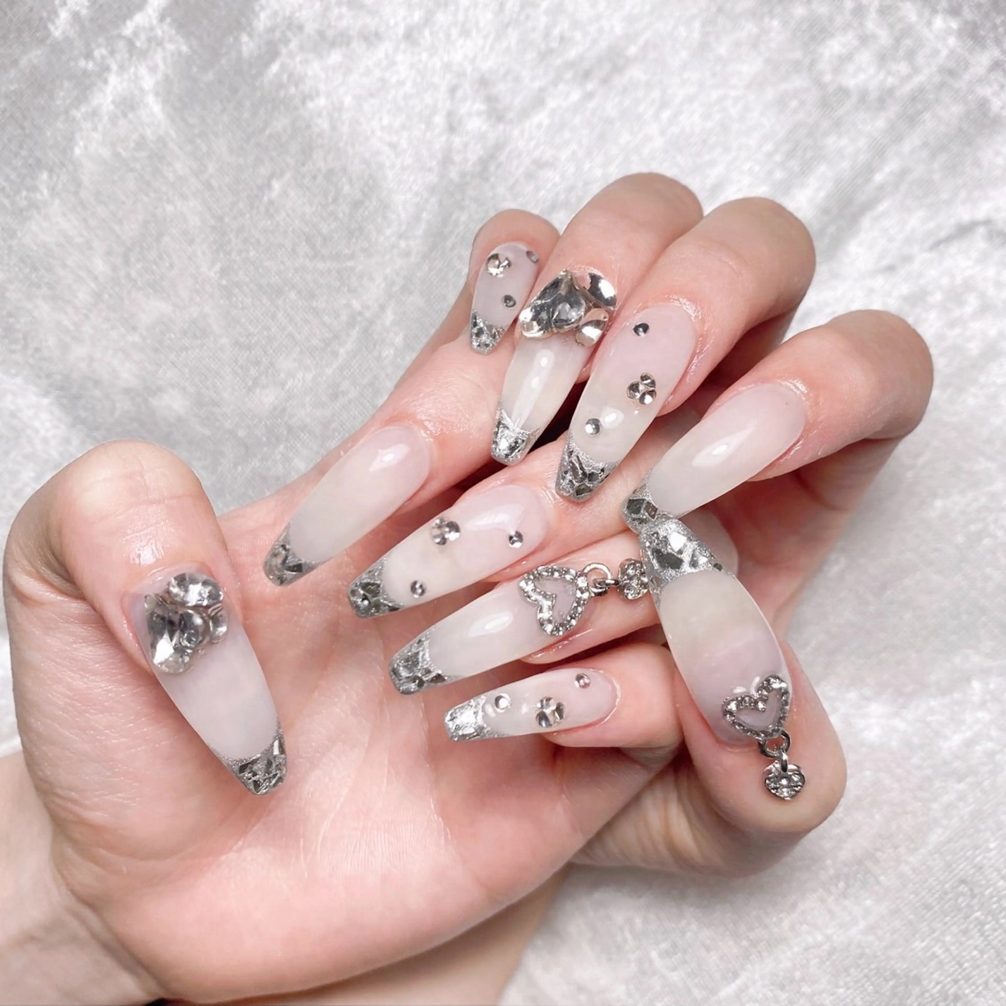 ネイル Airis所属・Airis aiのネイルデザイン