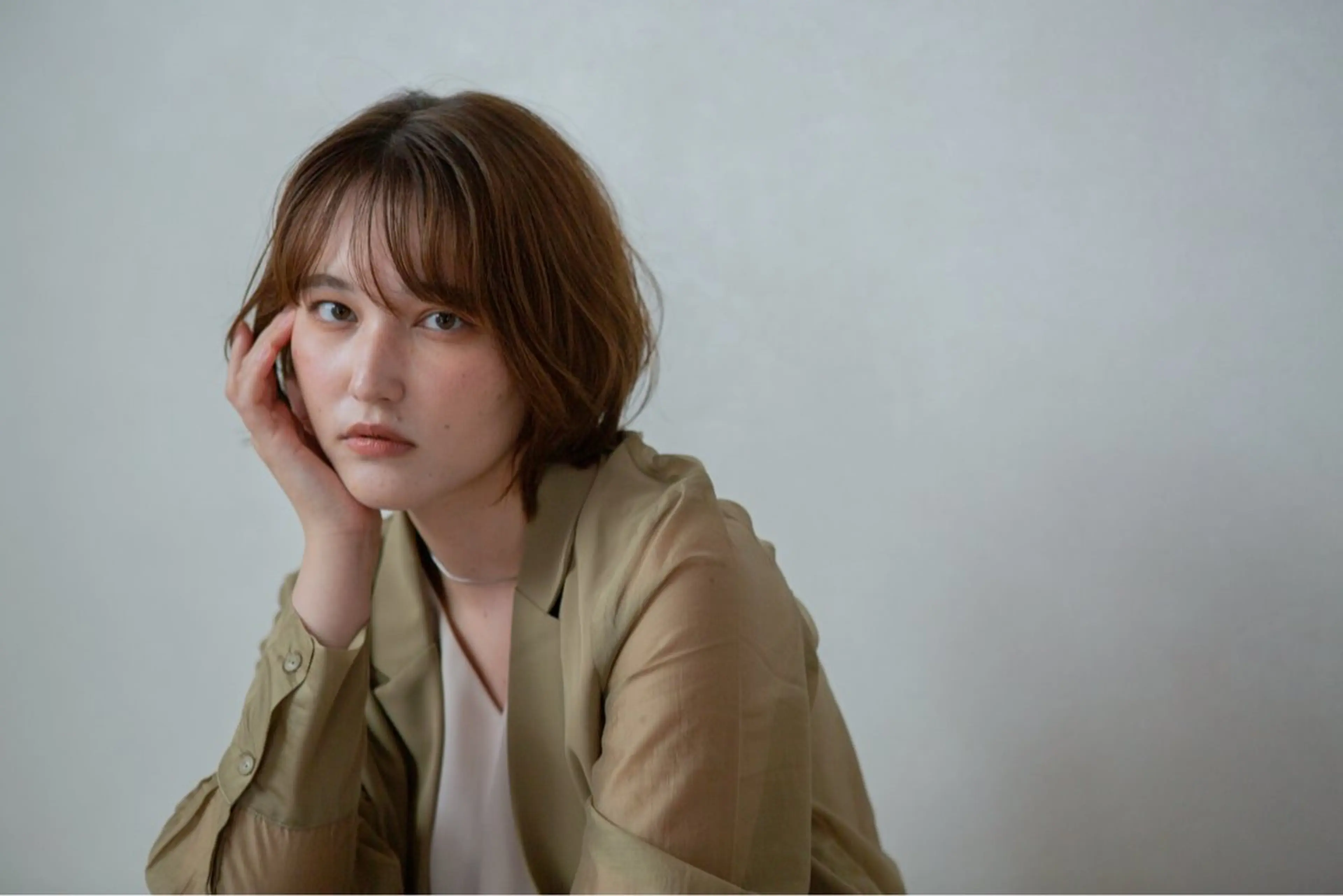 ミディアム ミズ タニのヘアスタイル