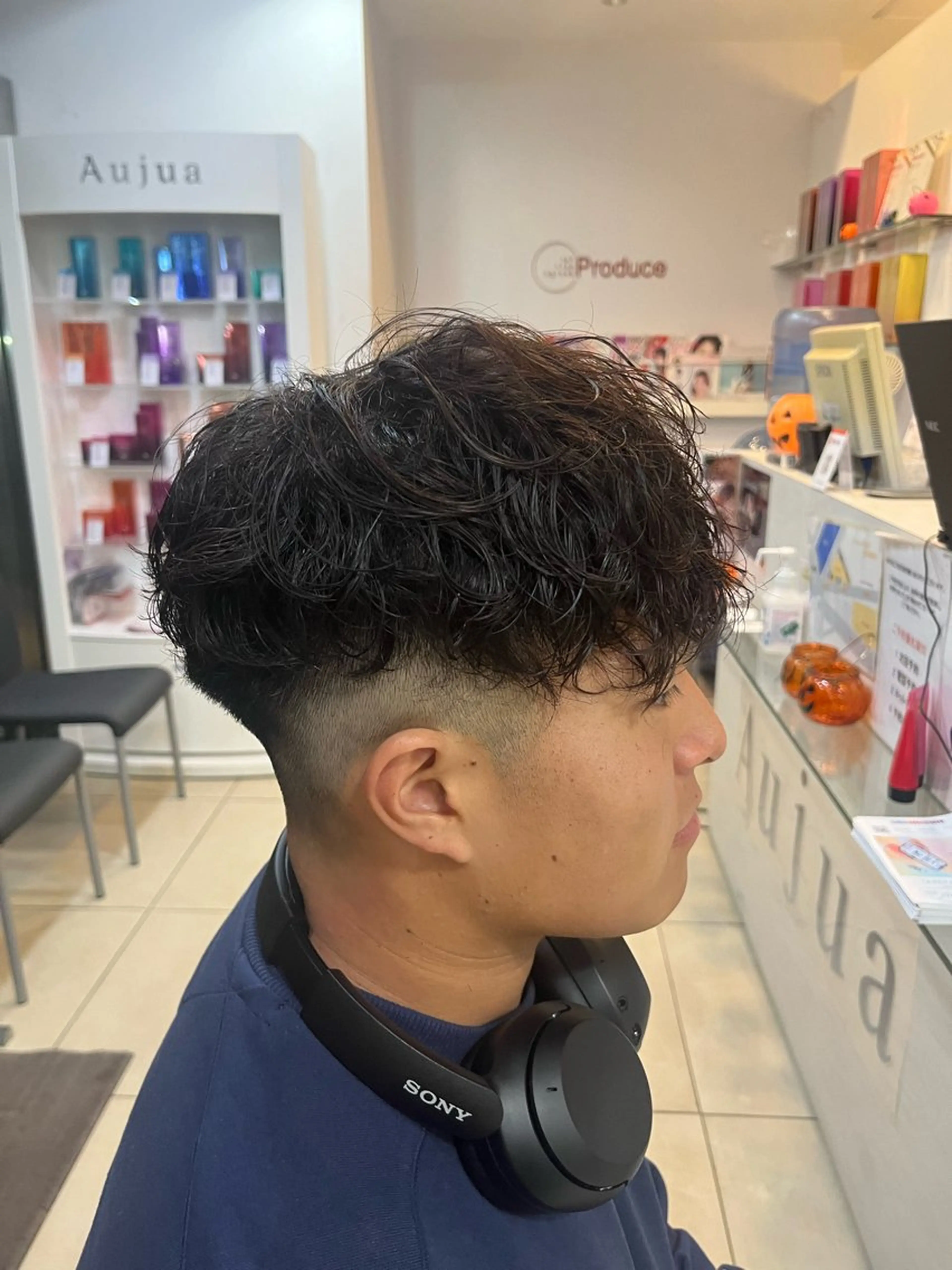 ショート パーマ メンズ スペインカール カット パーマ カルマ・ニュアンス パーマ　須田龍世のヘアスタイル