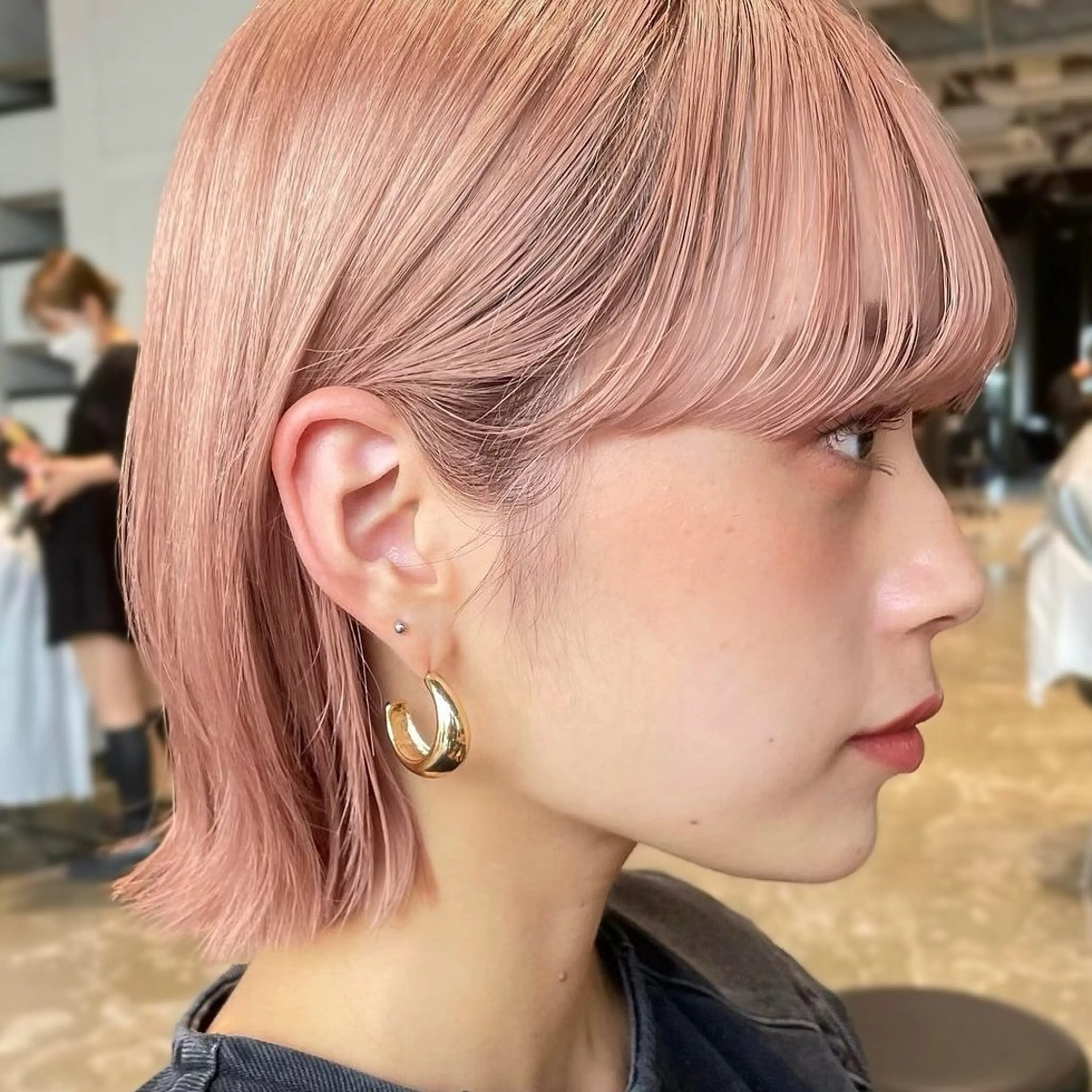 ミディアム カラー ヘアアレンジ ブリーチ 【柔らか透明感✨/ 似合せ前髪】大石葉月のヘアスタイル