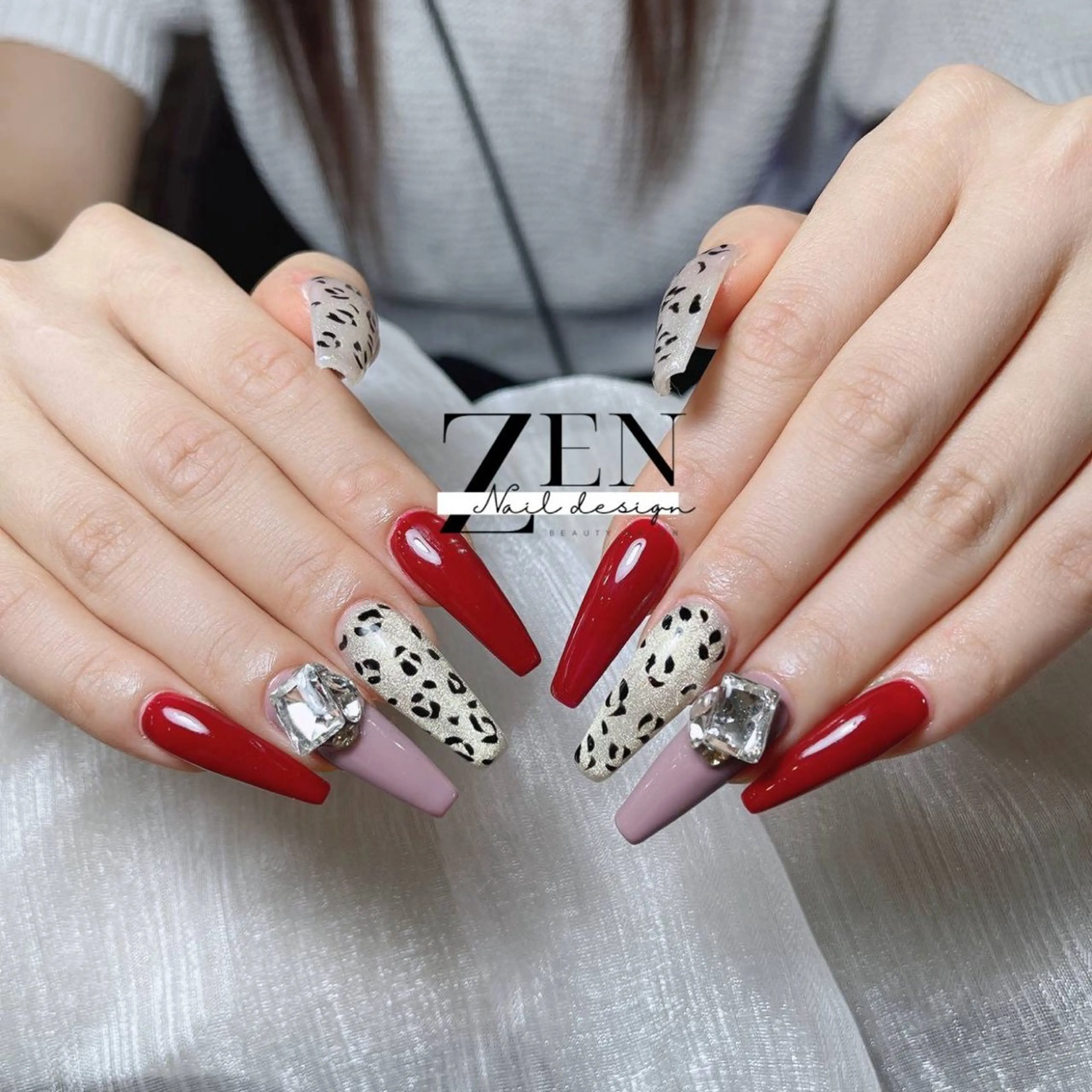 ネイル 持ち込み スカルプネイル ネイルチップ ハンドネイル Zen Nail Designのネイルデザイン