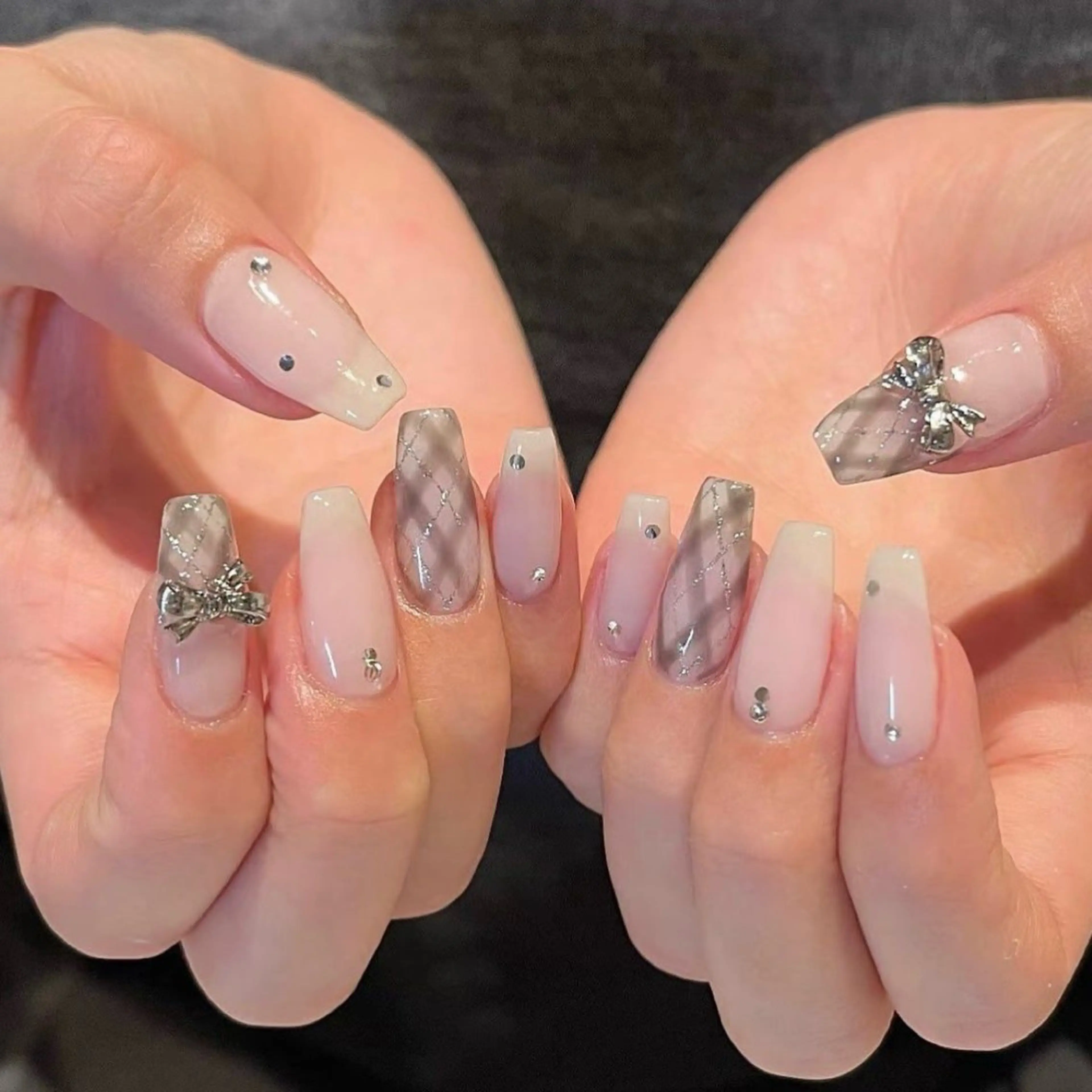 10本長さ出し＋持ち込みアート💅🏻🫧の写真