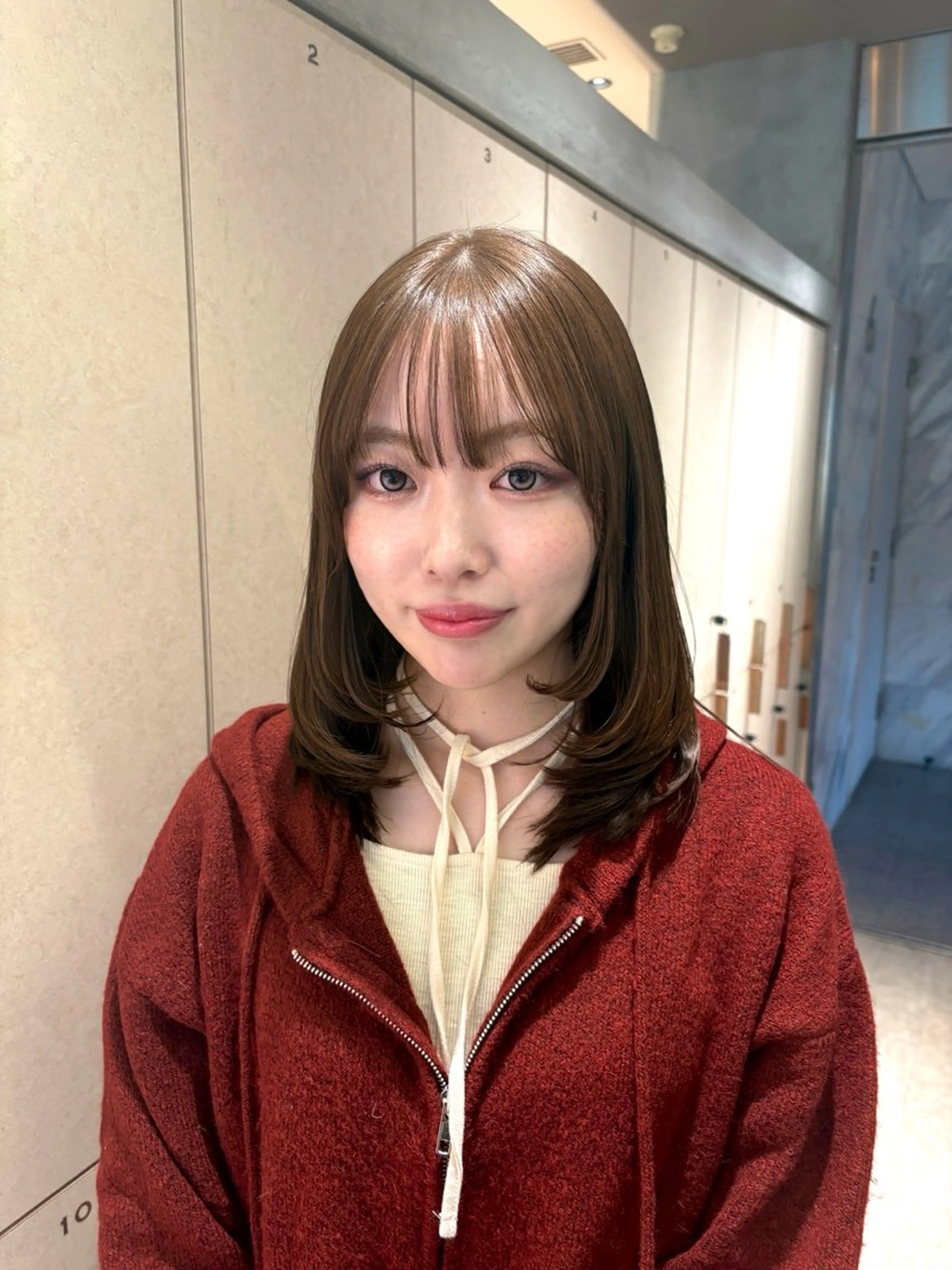 ミディアム ミディアムレイヤー レイヤーカット 顔周りレイヤーカット /髪質改善/ゆう🤍のヘアスタイル