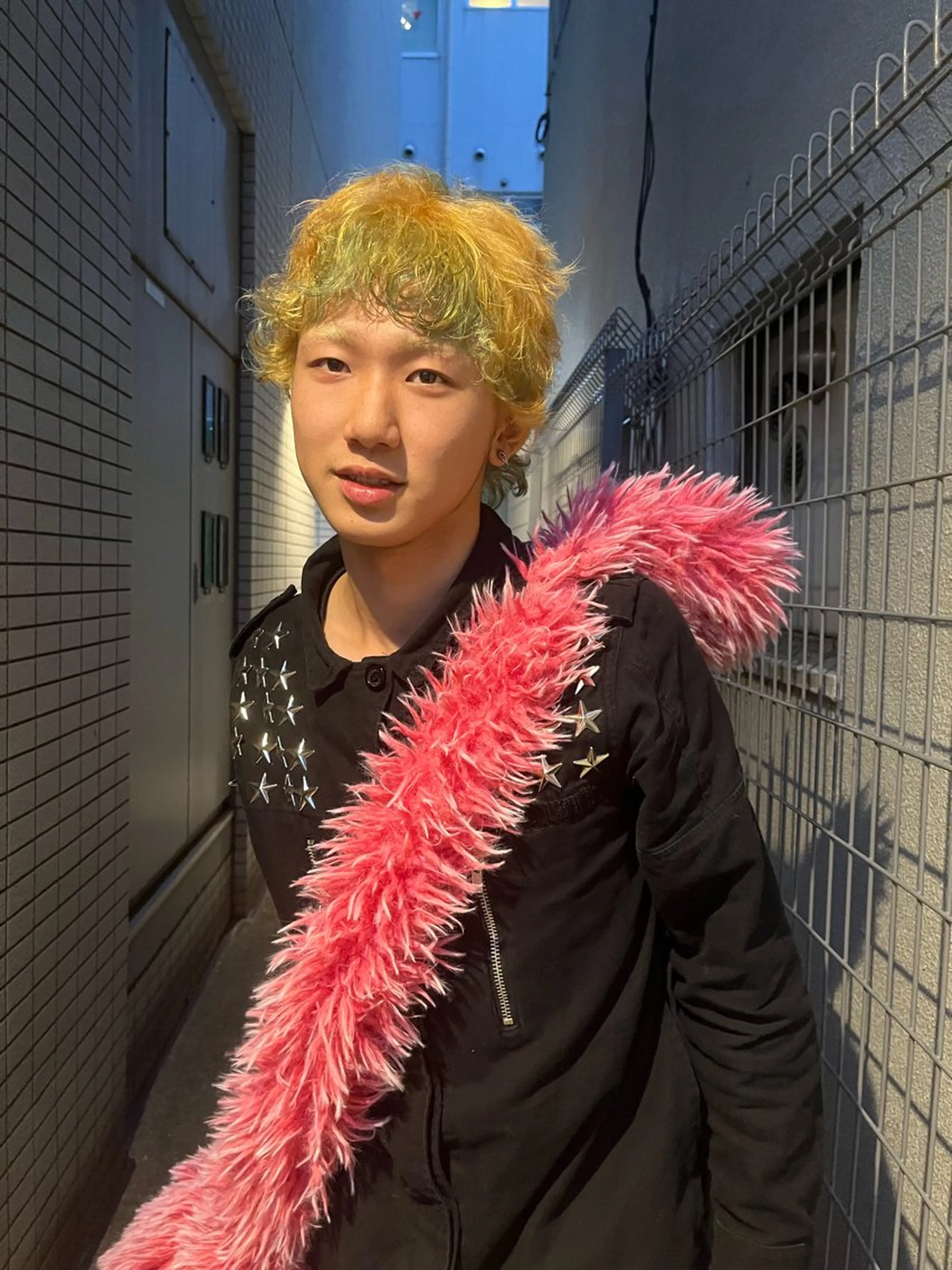 ショート カラー デザインカラー 〜ANDPEACE〜所属・オゼキ サクラのヘアスタイル