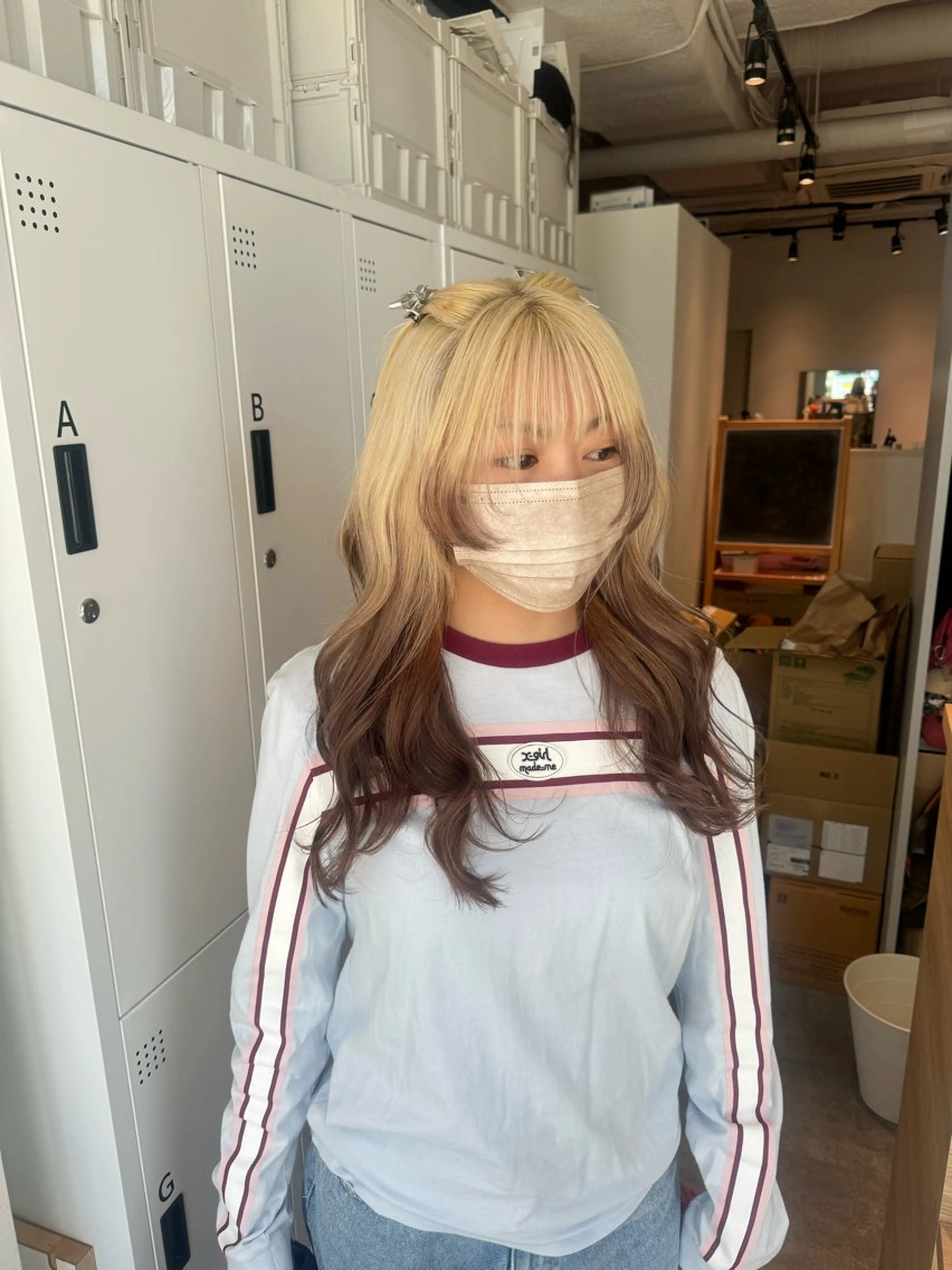 ロング カラー ブリーチ ブロンド デザインカラー 顔周りカット レイヤーカット オスズ 🎀´-のヘアスタイル