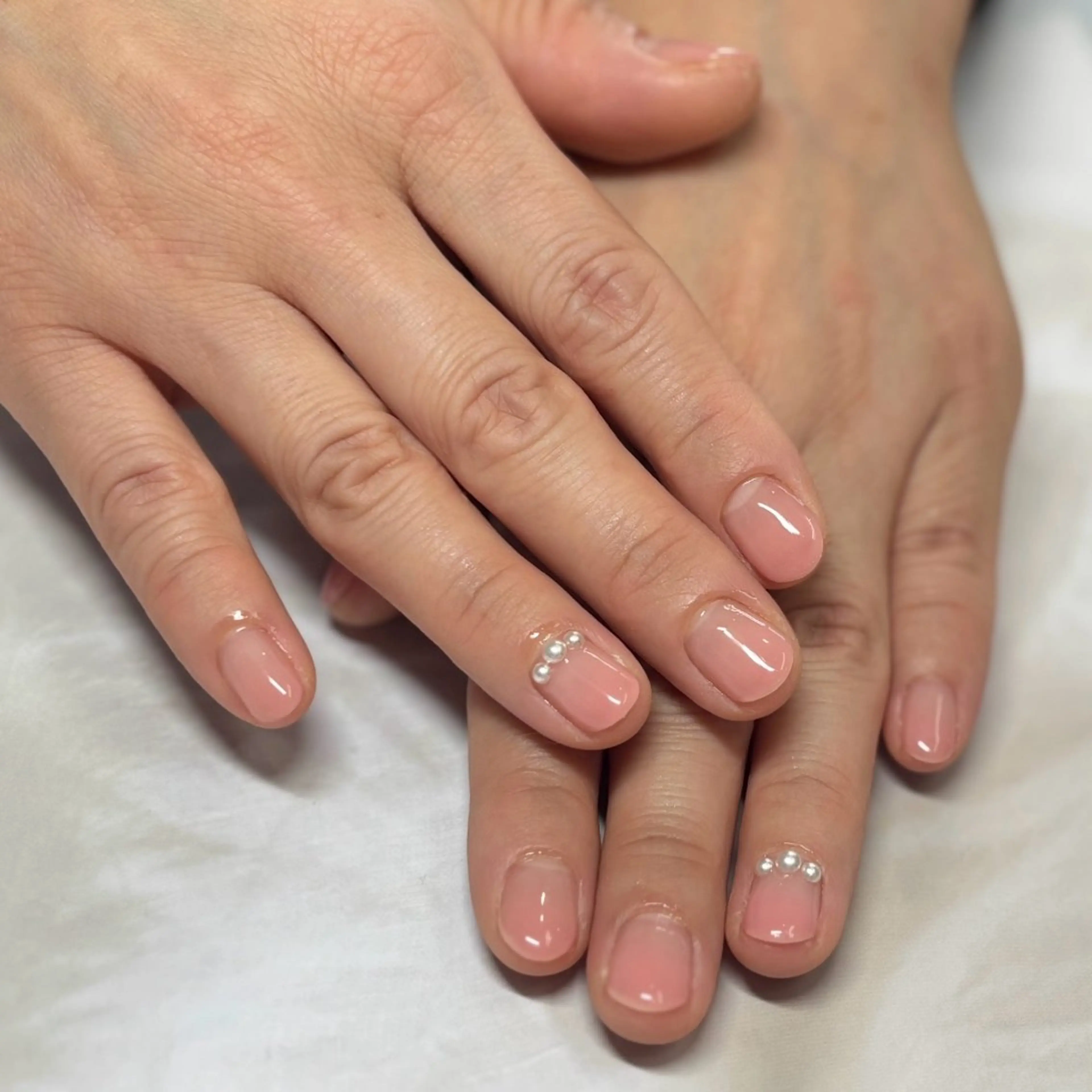 ネイル Petit Blanc　大船店所属・角田 ふみ乃のネイルデザイン