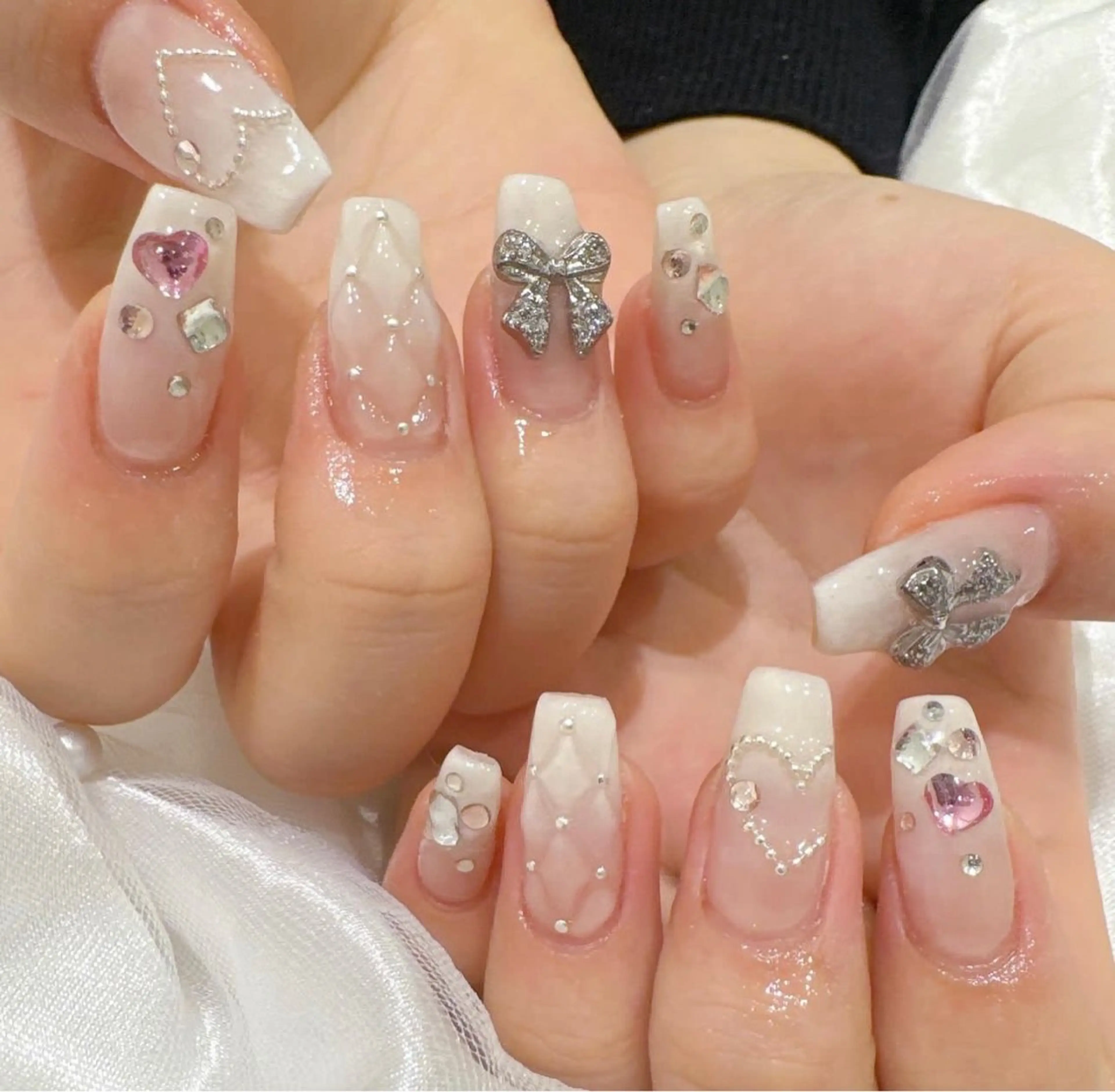 ネイル miou beaut y salonのネイルデザイン