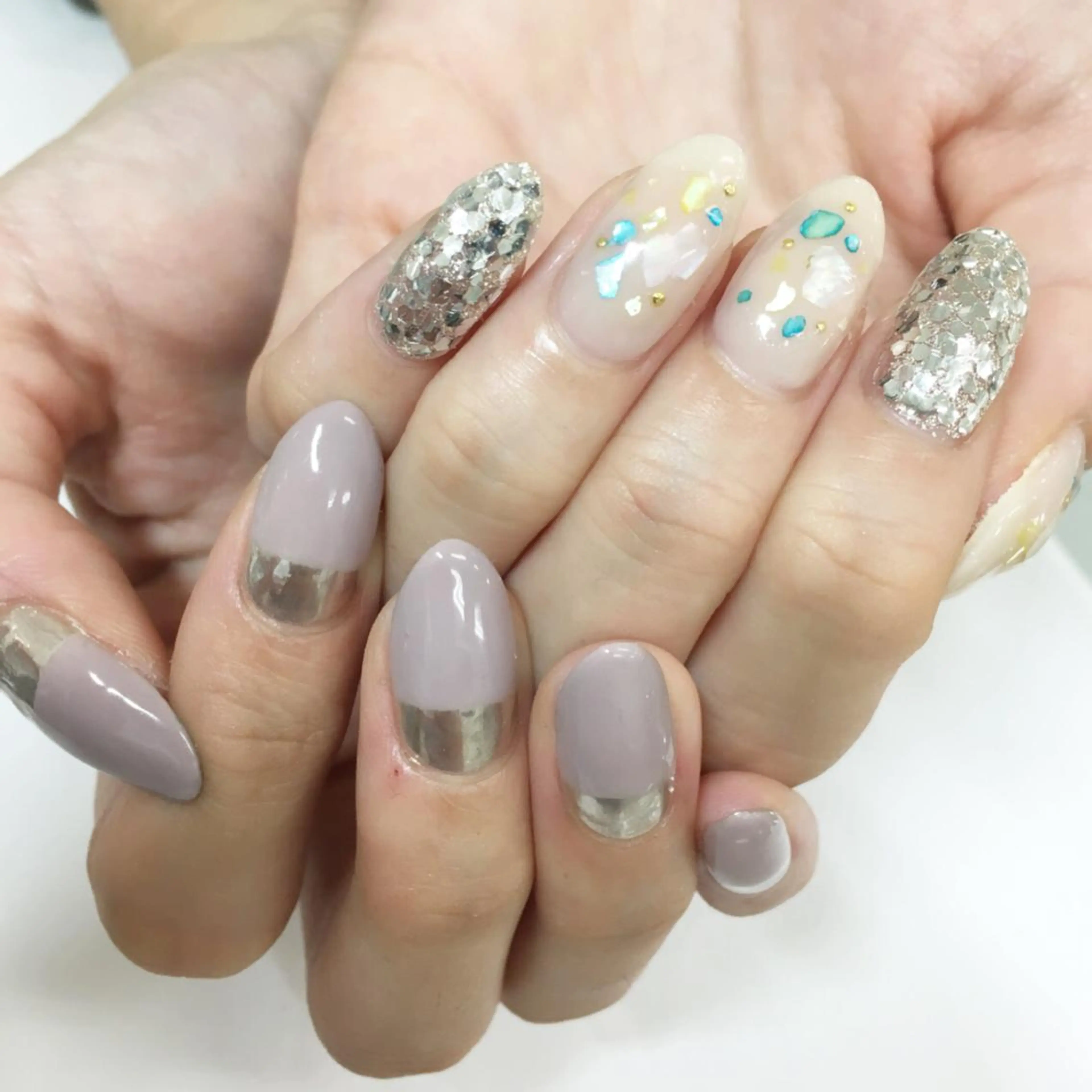 ネイル SHINE NAILのネイルデザイン