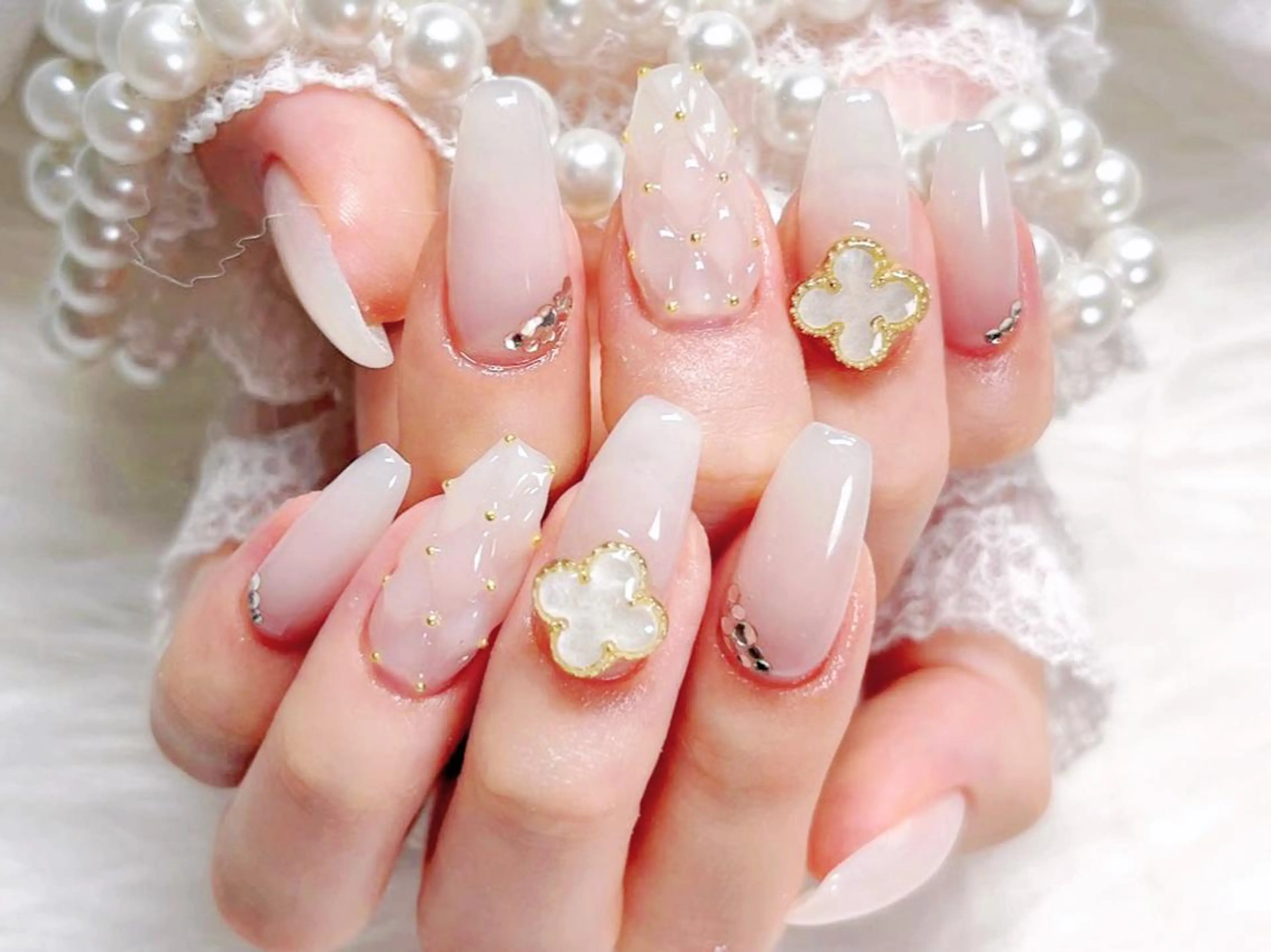 ネイル ハンドネイル YuMi🎀🦋 nailのネイルデザイン