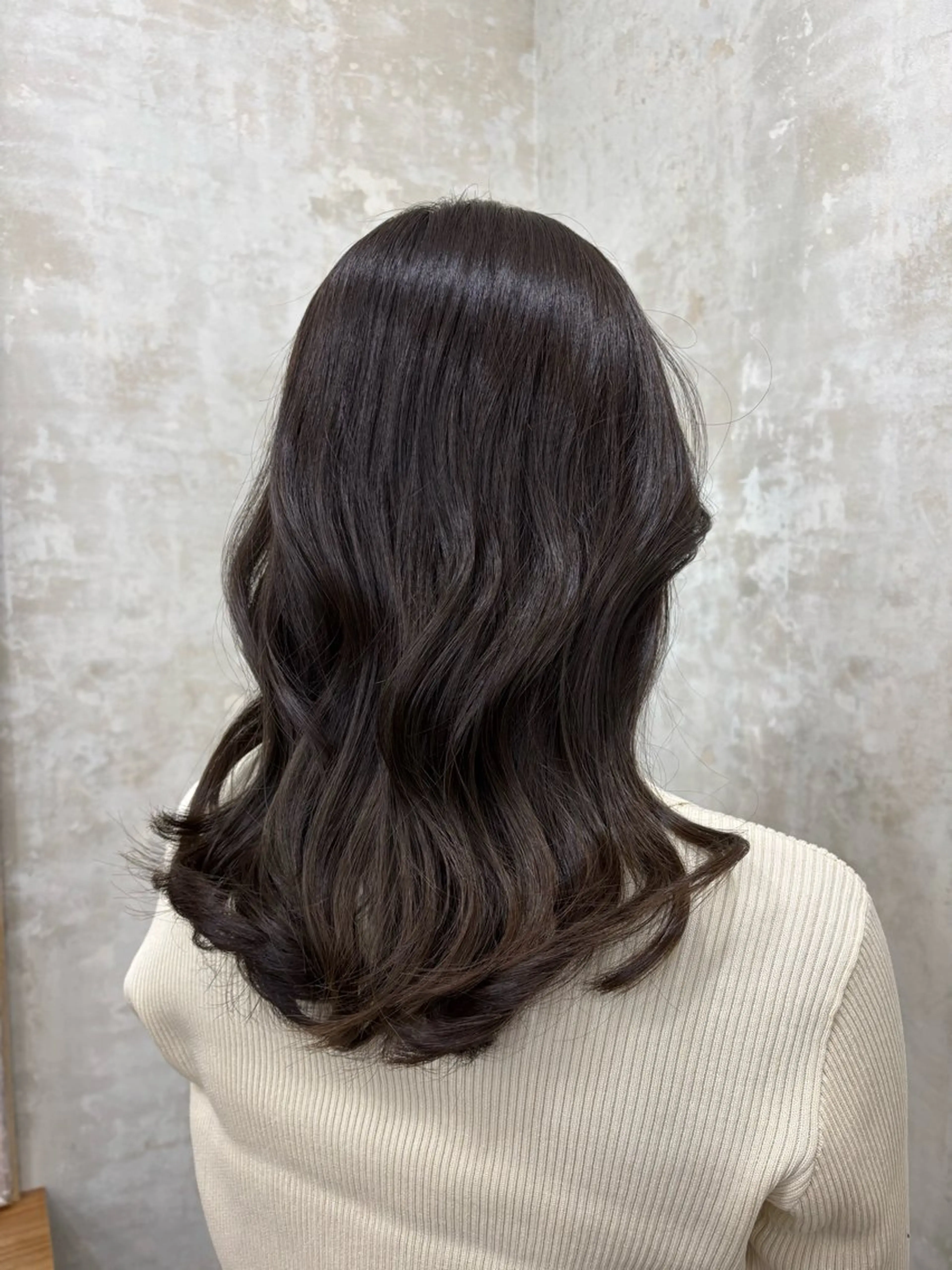 ロング カラー 透明感カラー グレージュ Ayano アヤノのヘアスタイル