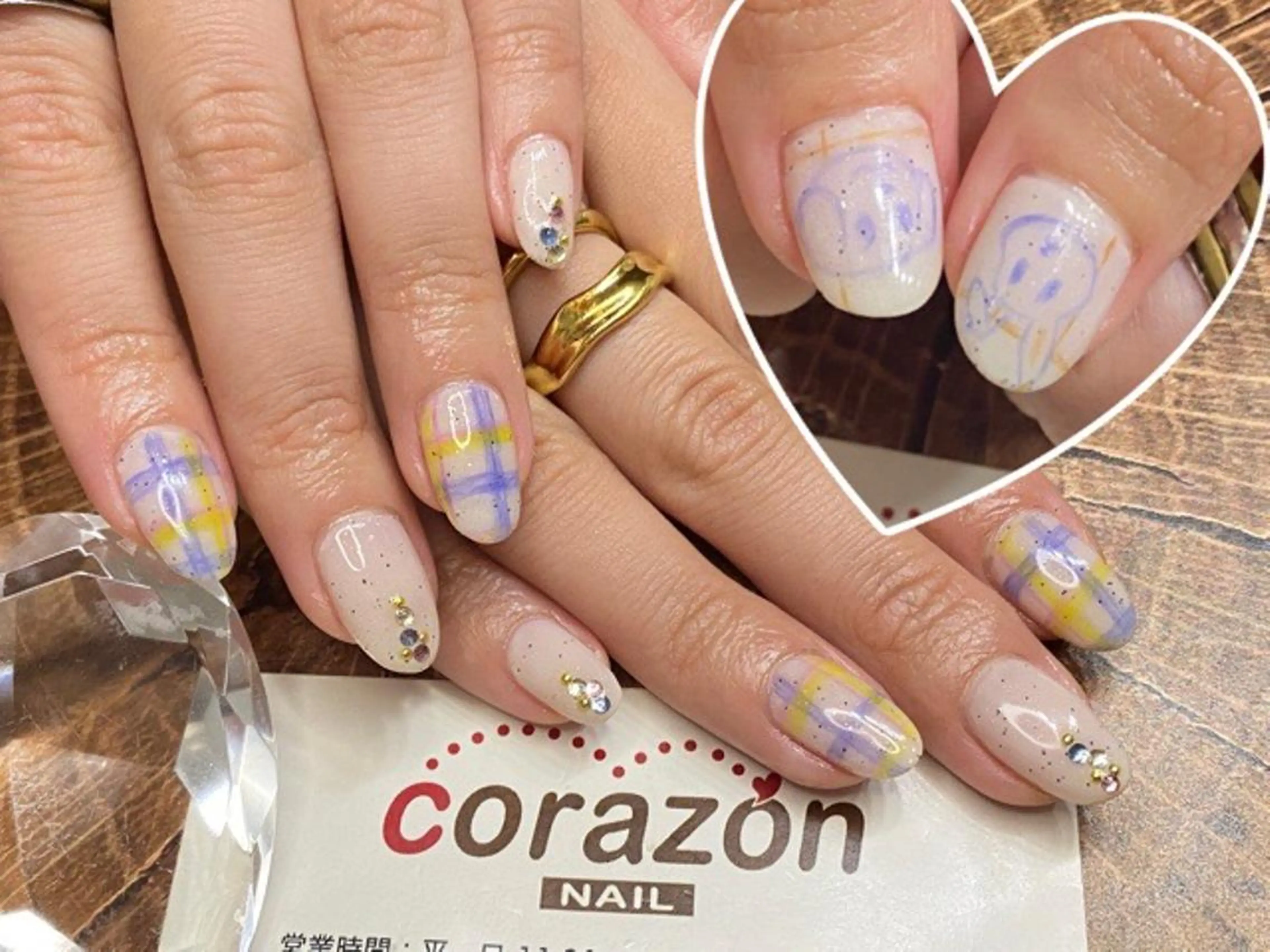 ネイル アートネイル ブルー ワンカラーネイル 黄色 corazon所属・ネイリスト aicoのネイルデザイン
