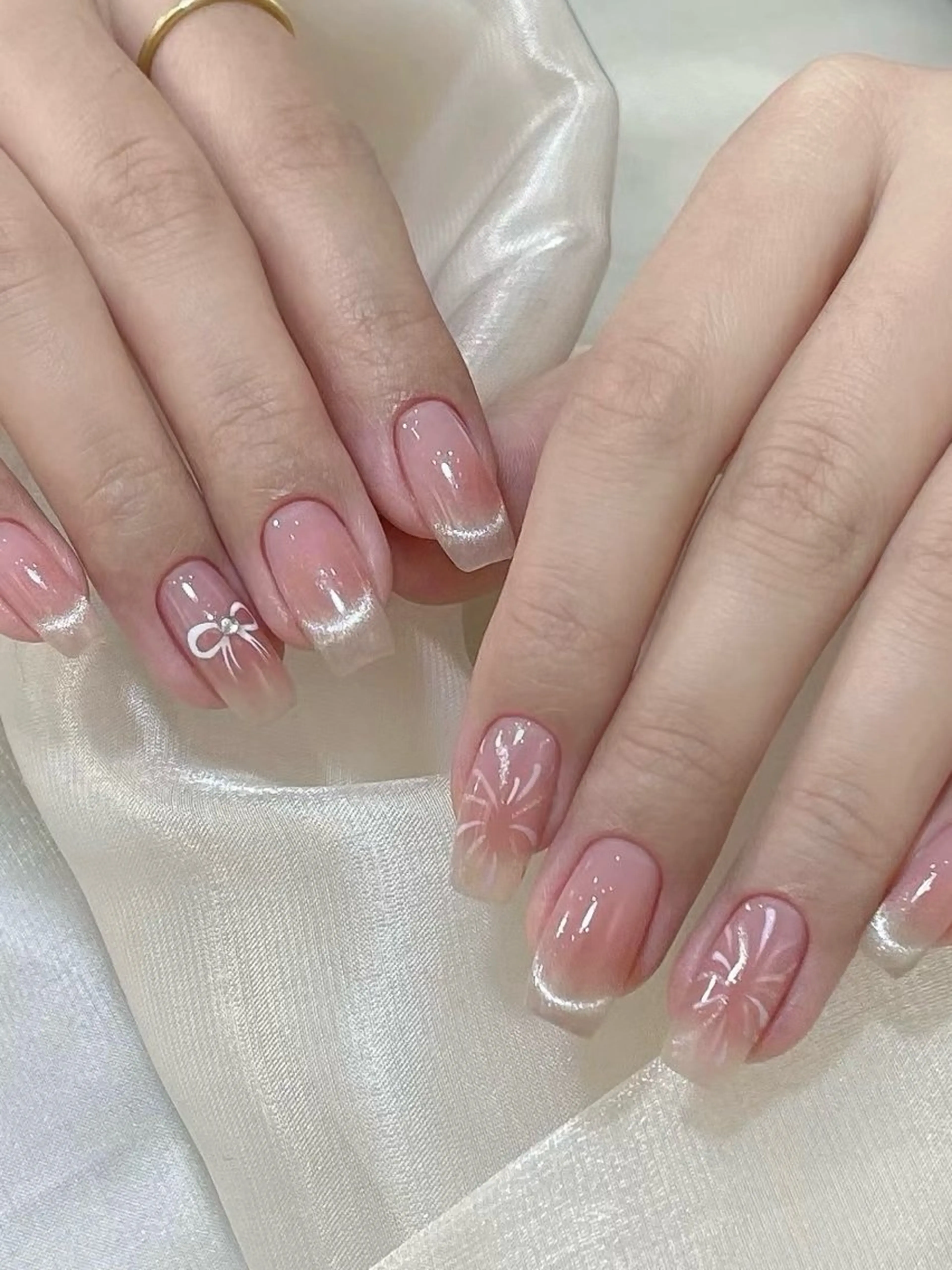 ネイル 長さ出し フレンチネイル 韓国ネイル マグネットネイル マグネットフレンチ sun nail池袋 モデル募集のネイルデザイン