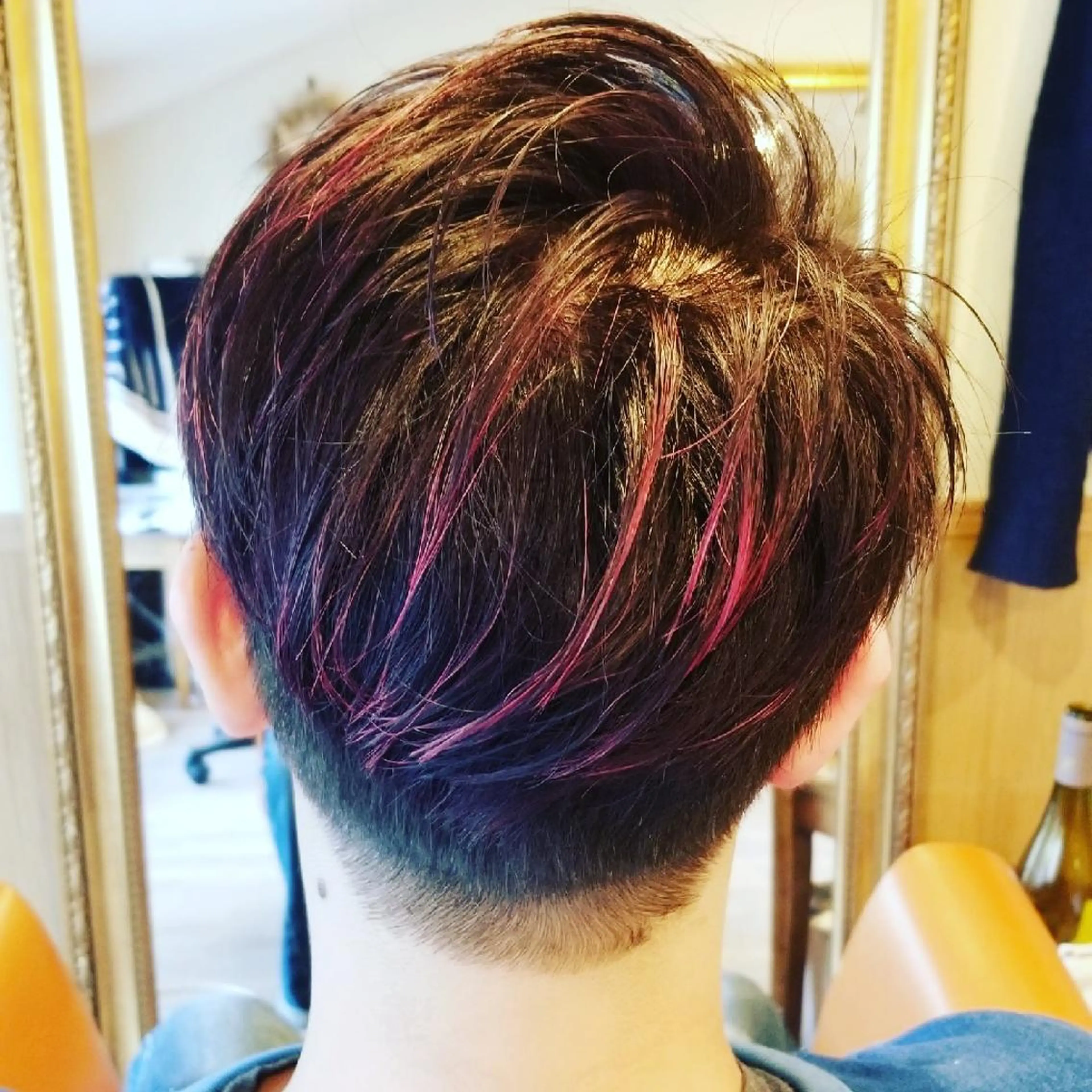 ショート カラー アディクシーカラー バレイヤージュ イルミナカラー 外国人風カラー レイヤーカット ヘアカラー spa hair  ark 富井直美のヘアスタイル