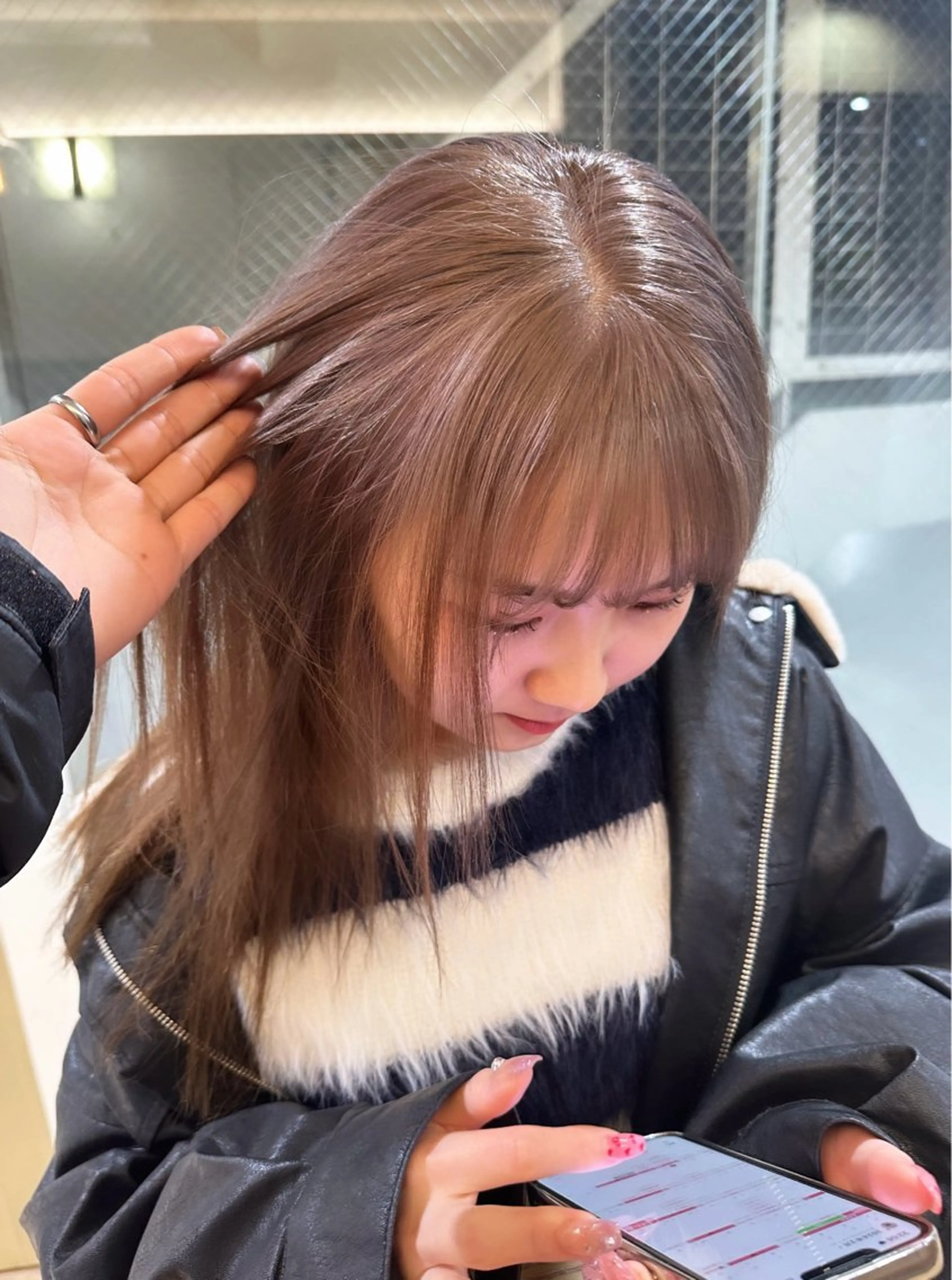 【🤍ミニモ学生限定🤍】W color（ブリーチ＋オンカラー）の写真