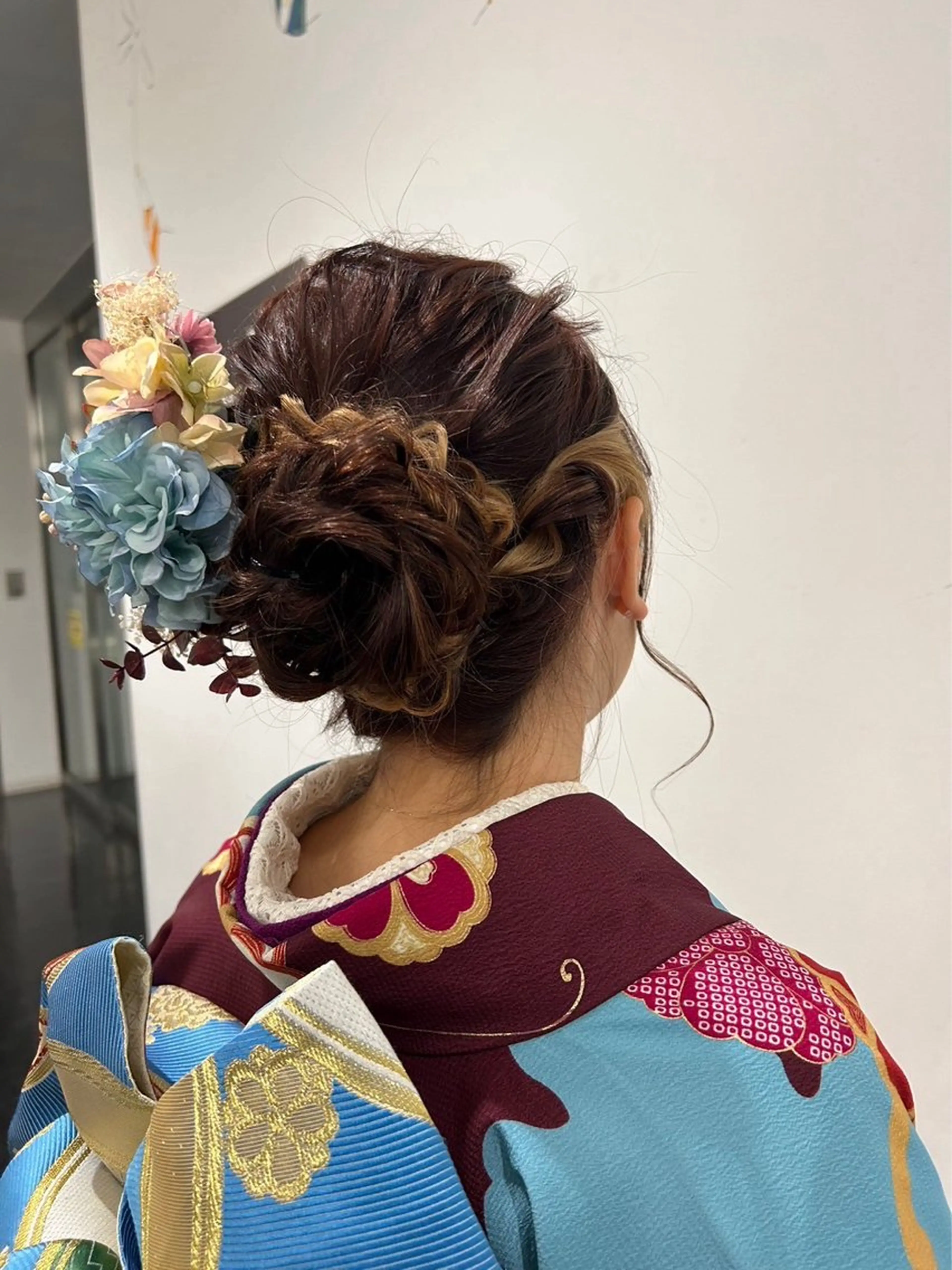 ロング ヘアアレンジ 成人式 シールエクステ/ツヤ 髪🩷SATSUKIのヘアスタイル