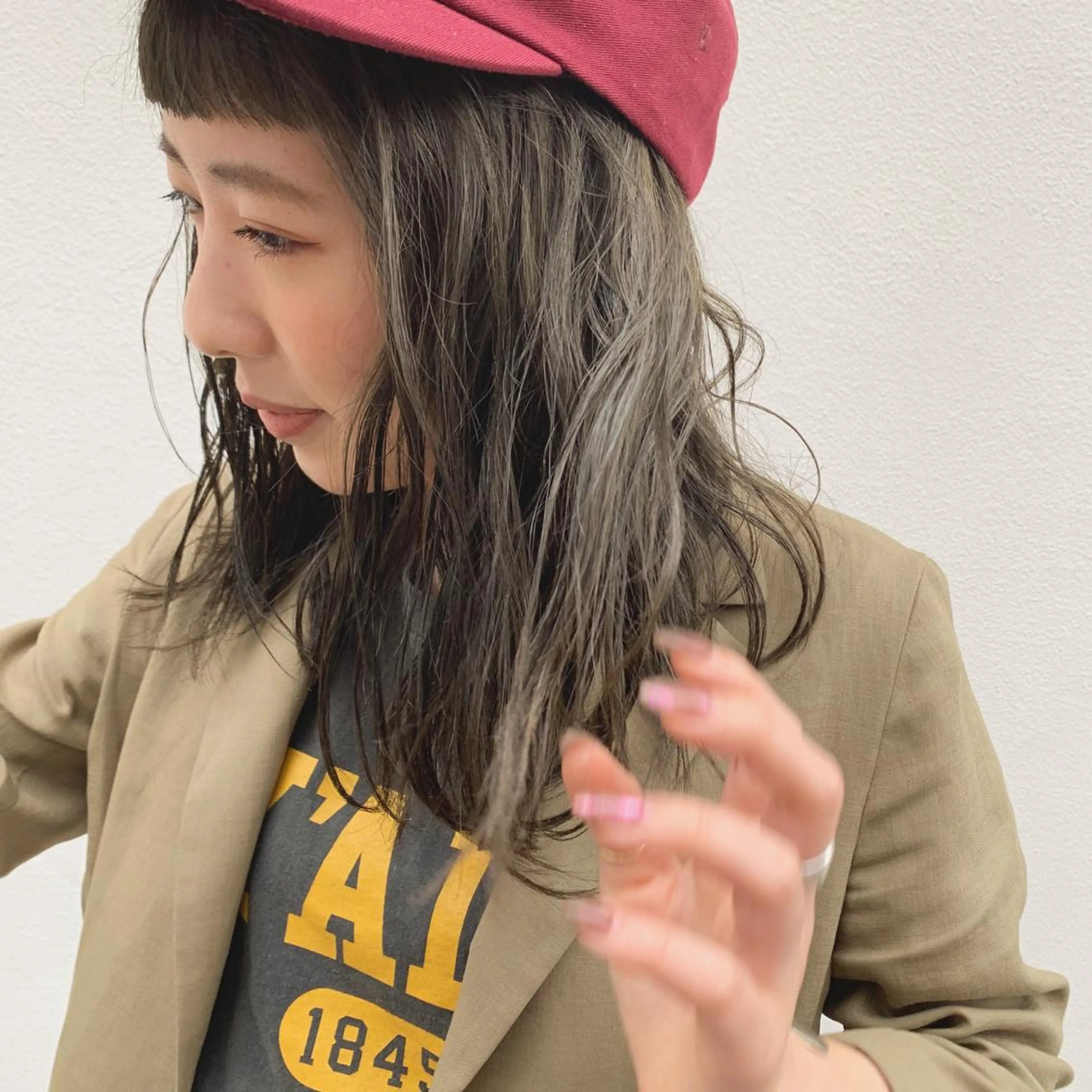 ミディアム カラー グレージュ オリーブグレージュ オリーブグレー カット ヘアカラー トリートメント パーマ/透明感カラー /ボブ/吉田一生のヘアスタイル