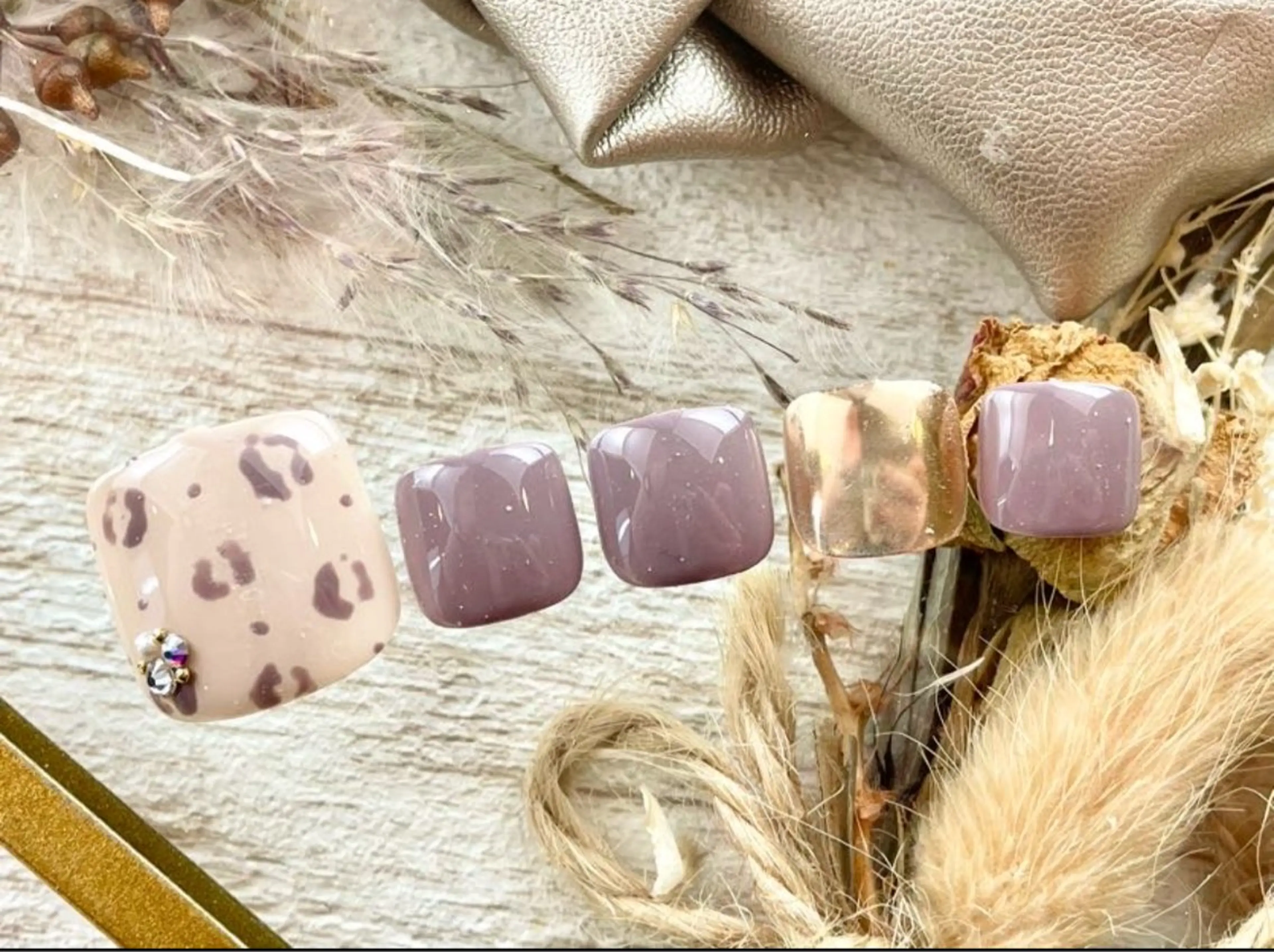 【🔥11/30まで！🔥】選べるデザイン♪フットジェルネイルコース(オフ無し)の写真