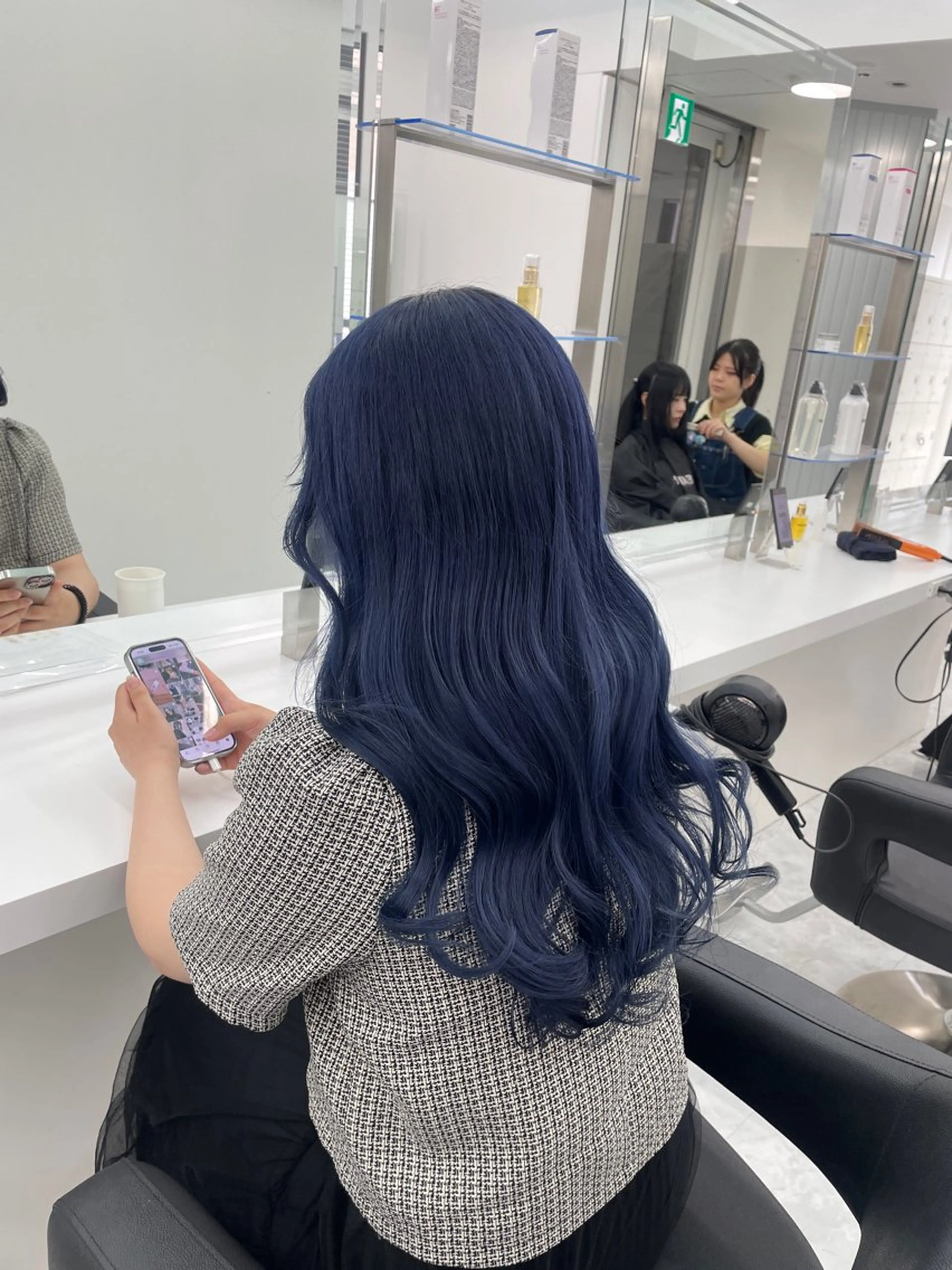 ロング ヘアカラー 大人上品🤍明るめ ベージュ🤍REOのヘアスタイル