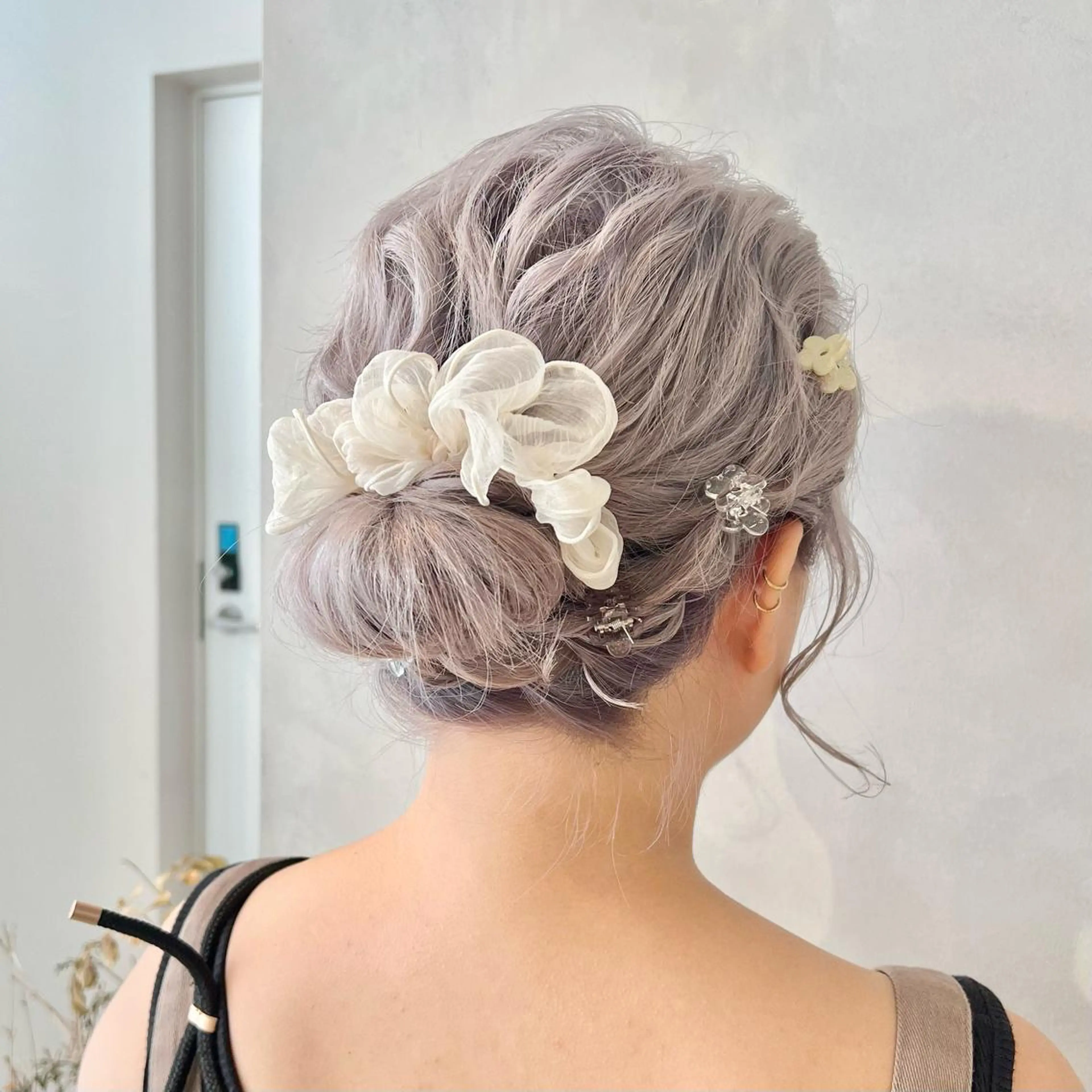 カラー ヘアアレンジ 🤍髪質改善➕透明感 カラー🤍川上葵のヘアスタイル