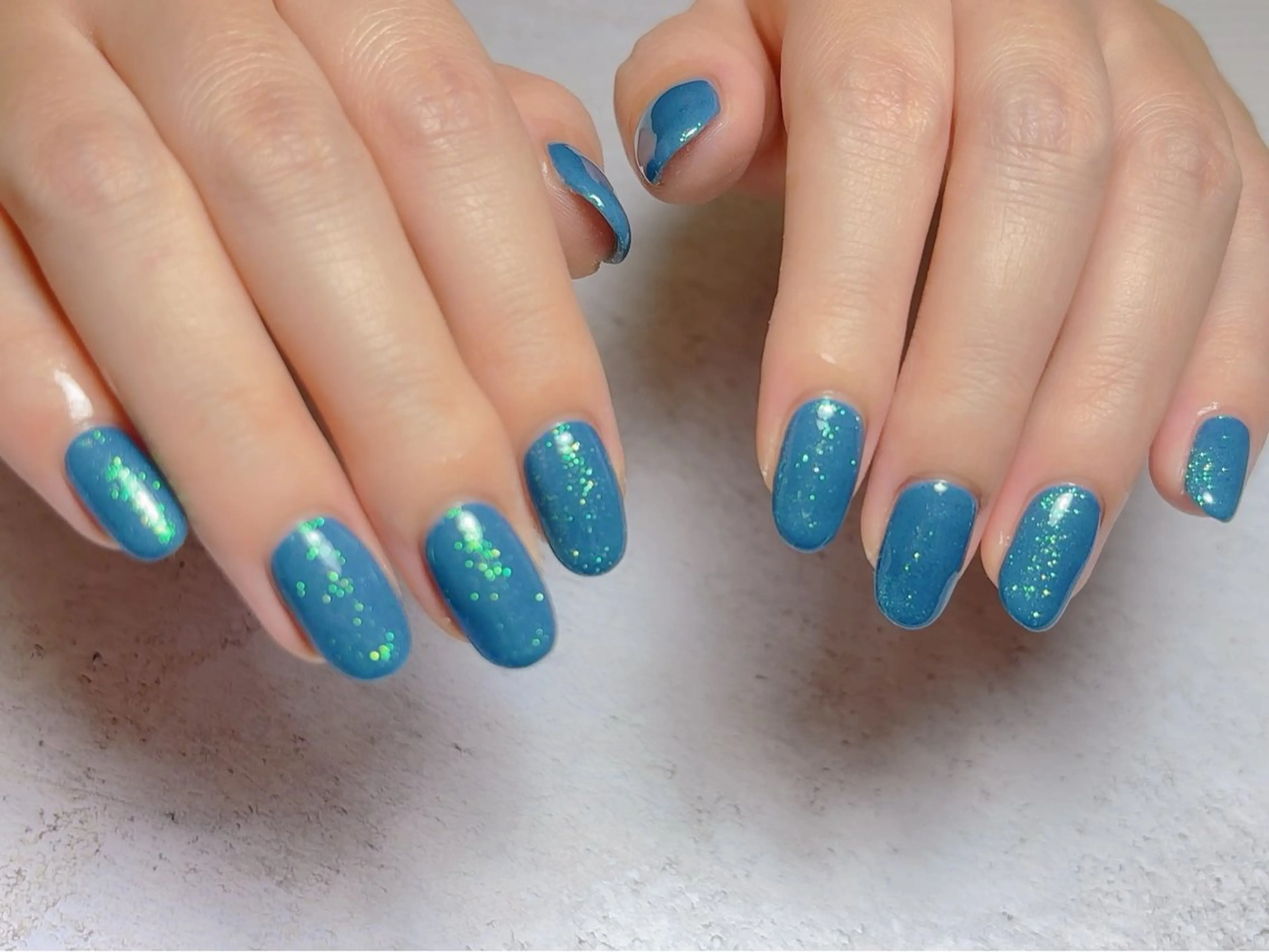 ネイル ハンドネイル ella nail AIのネイルデザイン