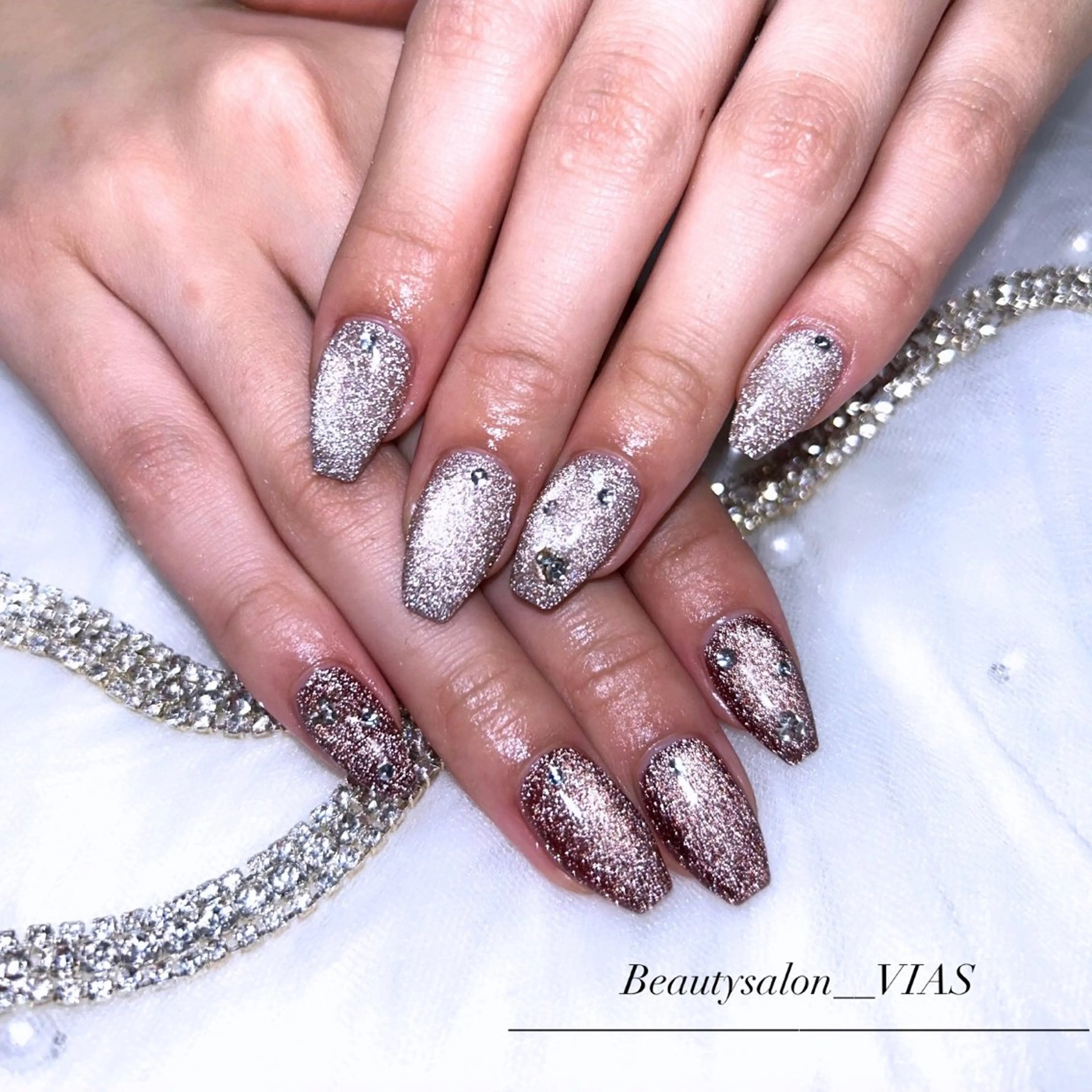 ネイル ハンドネイル VIAS 〜EYE&NAIL〜のマツエク・マツパデザイン