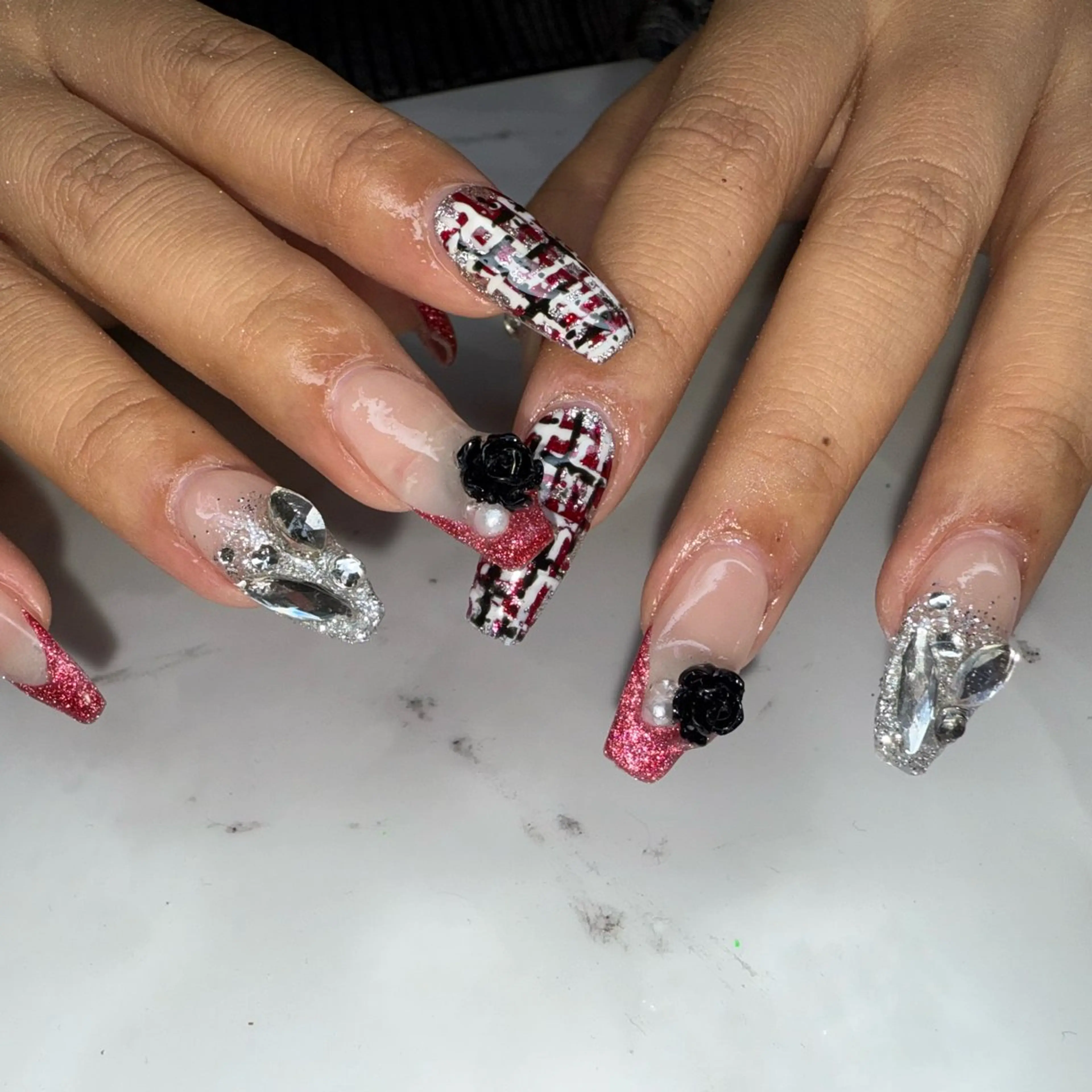 ネイル 冬ネイル ハンドネイル 松山 碧のエステ・リラクイメージ