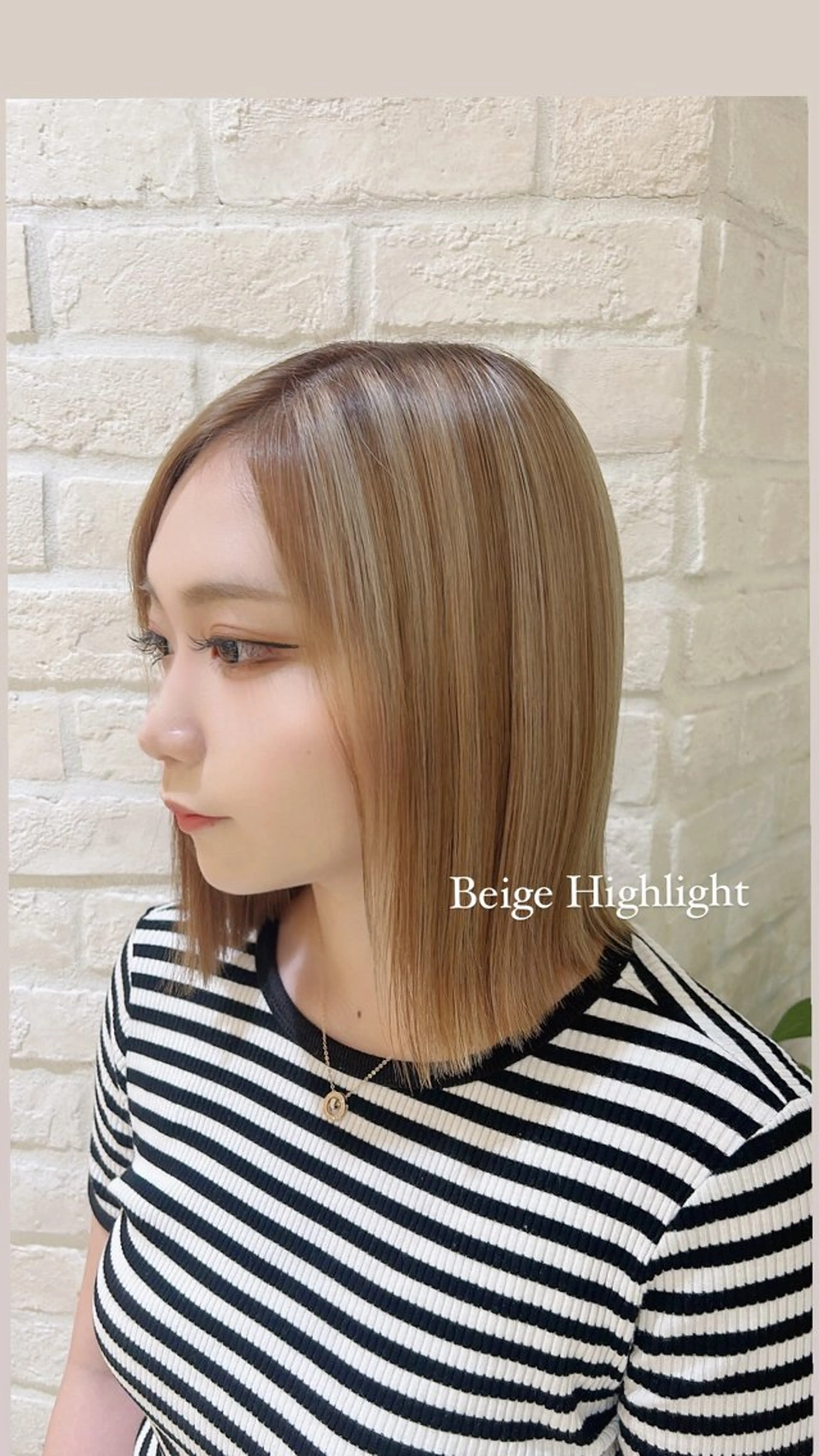 ミディアム カラー ベージュカラー ハイトーンカラー ハイトーンベージュ ヘアカラー momoha 『モテヘア🍓』のヘアスタイル
