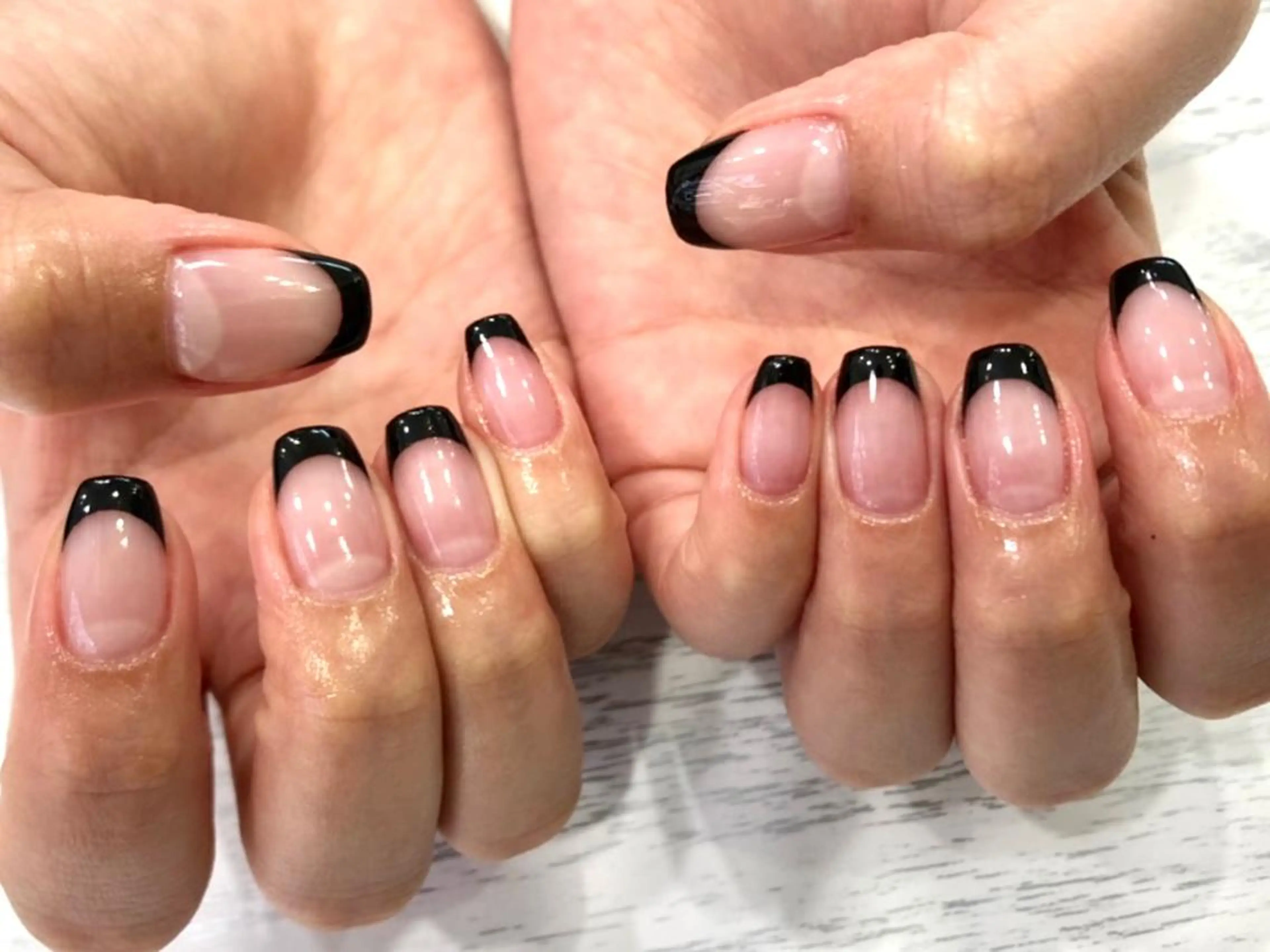 オフなし✨ハンド💅フレンチネイルの写真